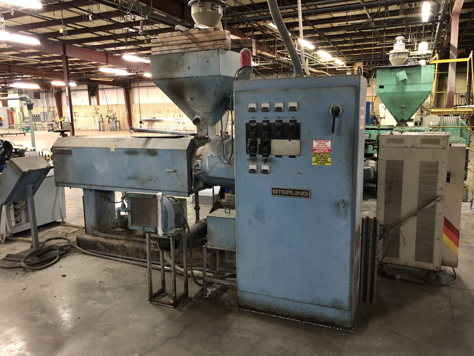 3 1/2" Sterling Single Screw Extruder - Water Cooled - PVC - Image 9 of 20