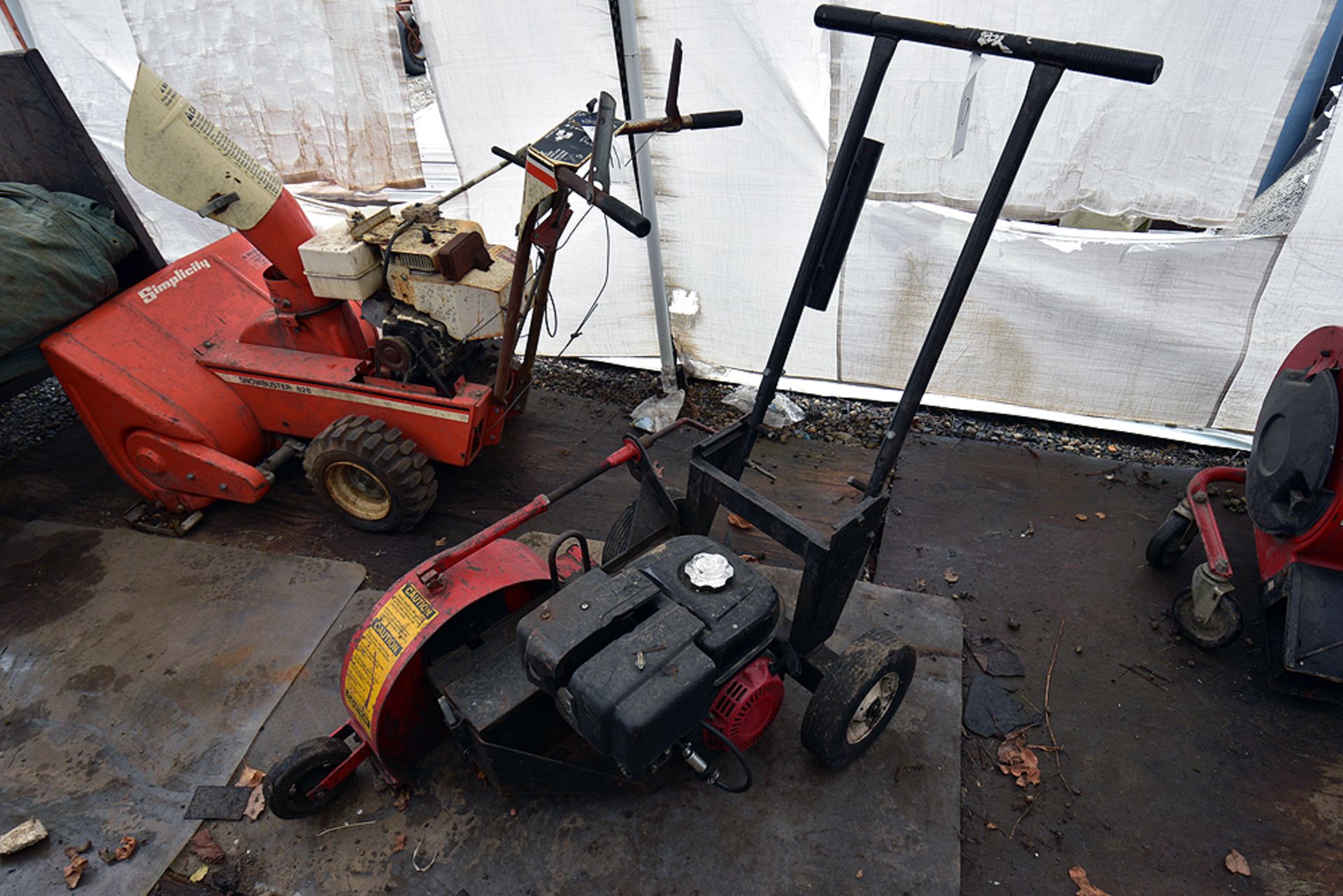 Walk-Behind Roof Cutter