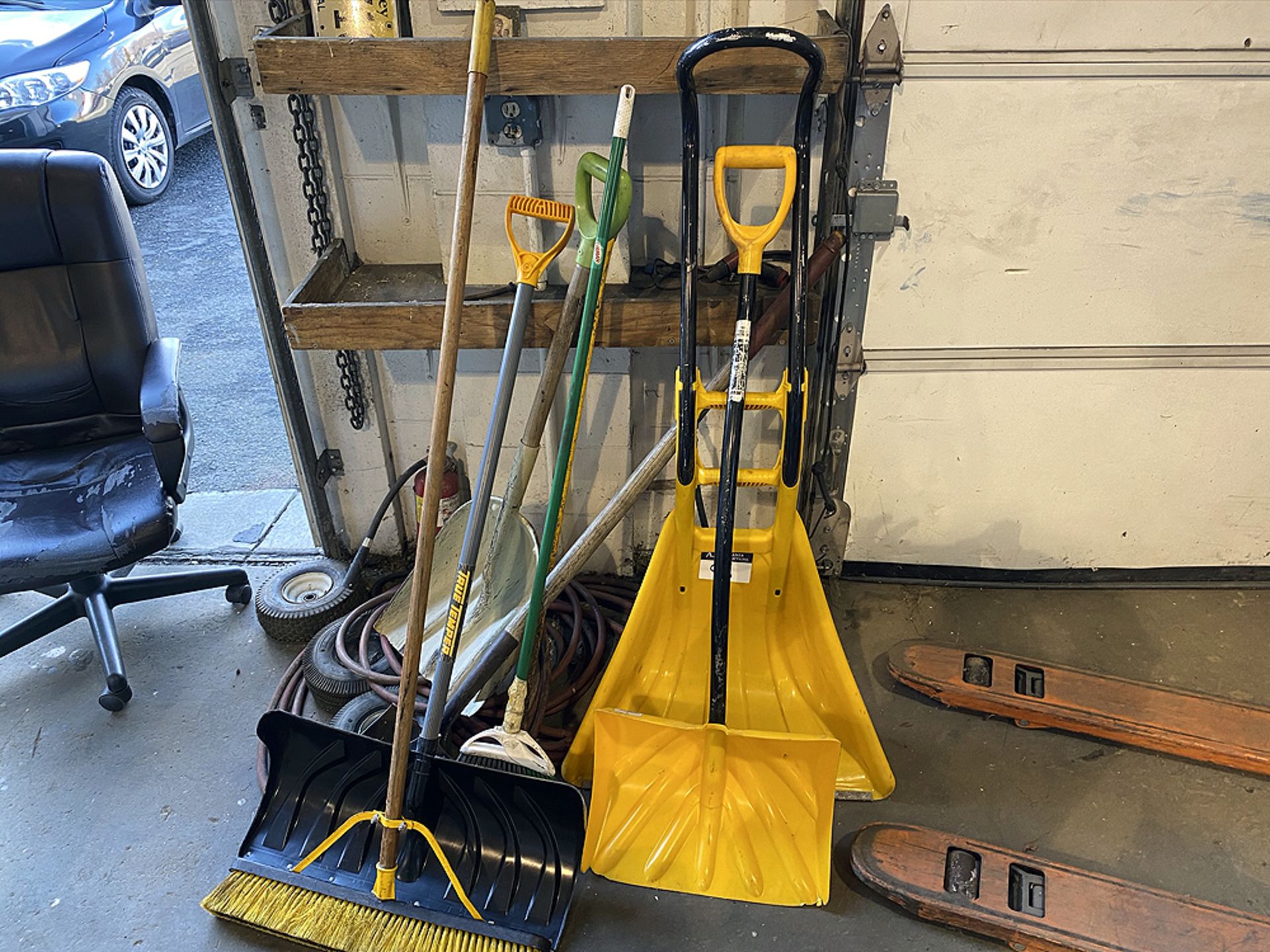 Ass't Shovels and Brooms