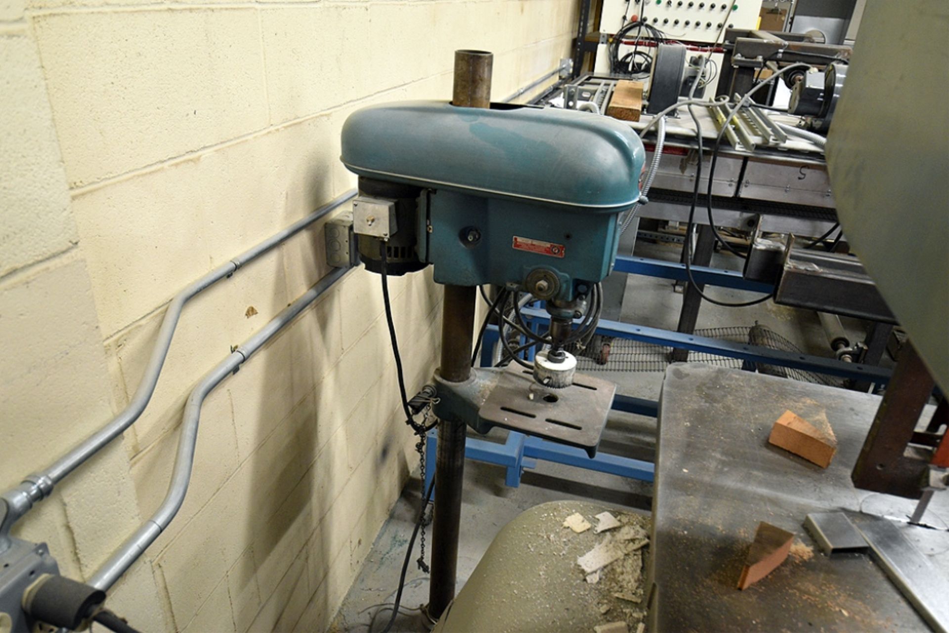 Rockwell Model: 15-017 Drill Press