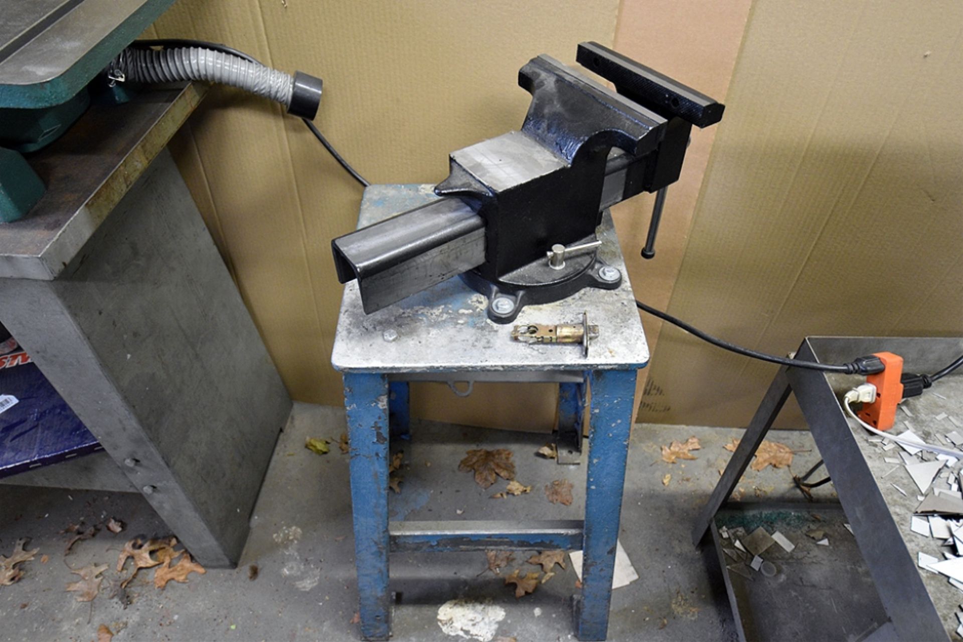 8" Bench Vise (pedestal Mounted)