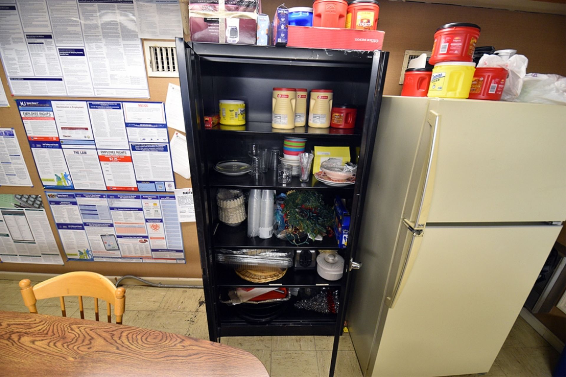 Employee Breakroom Consisting Of: Table, Chairs etc. - Image 6 of 6