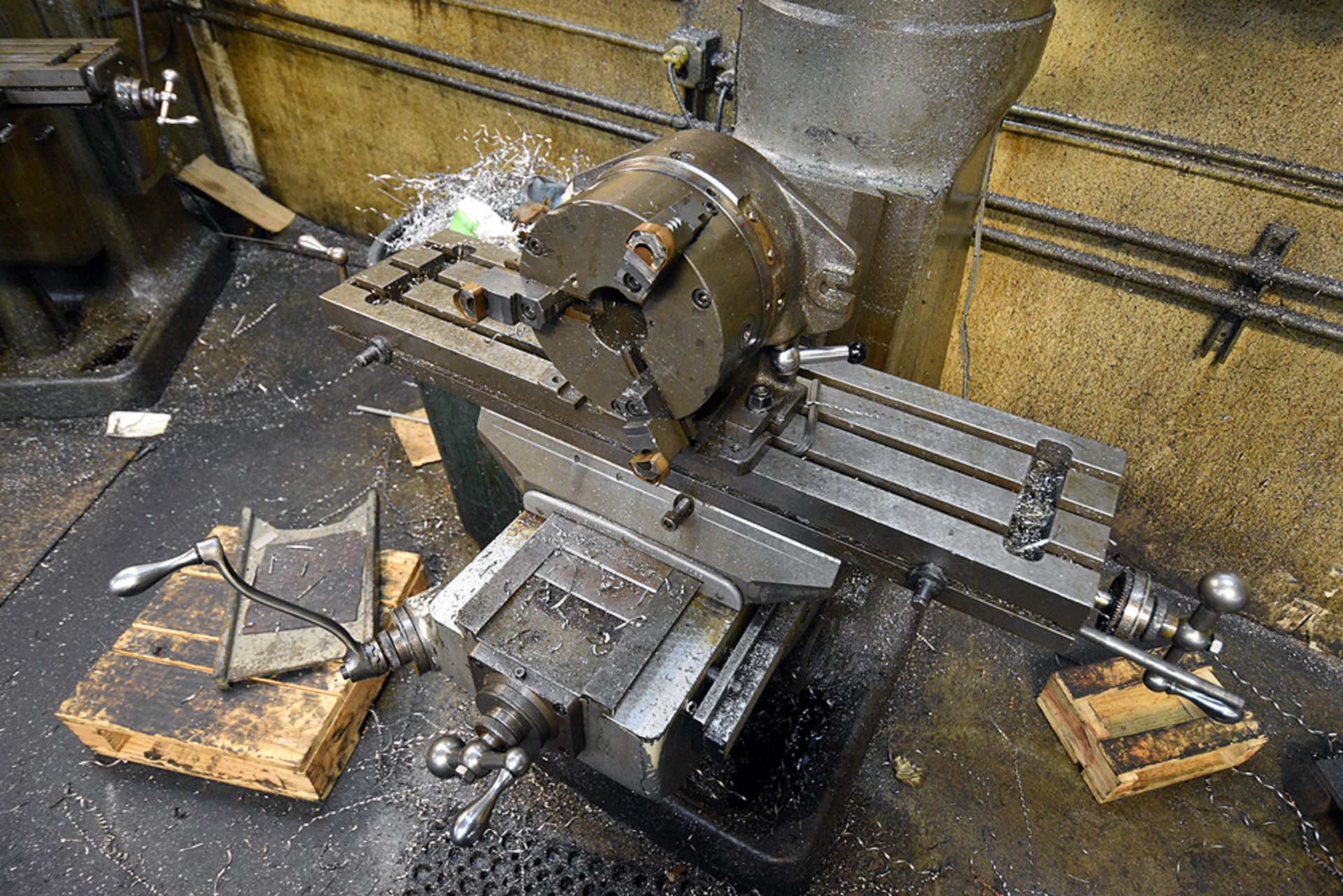 Bridgeport Vertical Milling Machine - Image 9 of 10