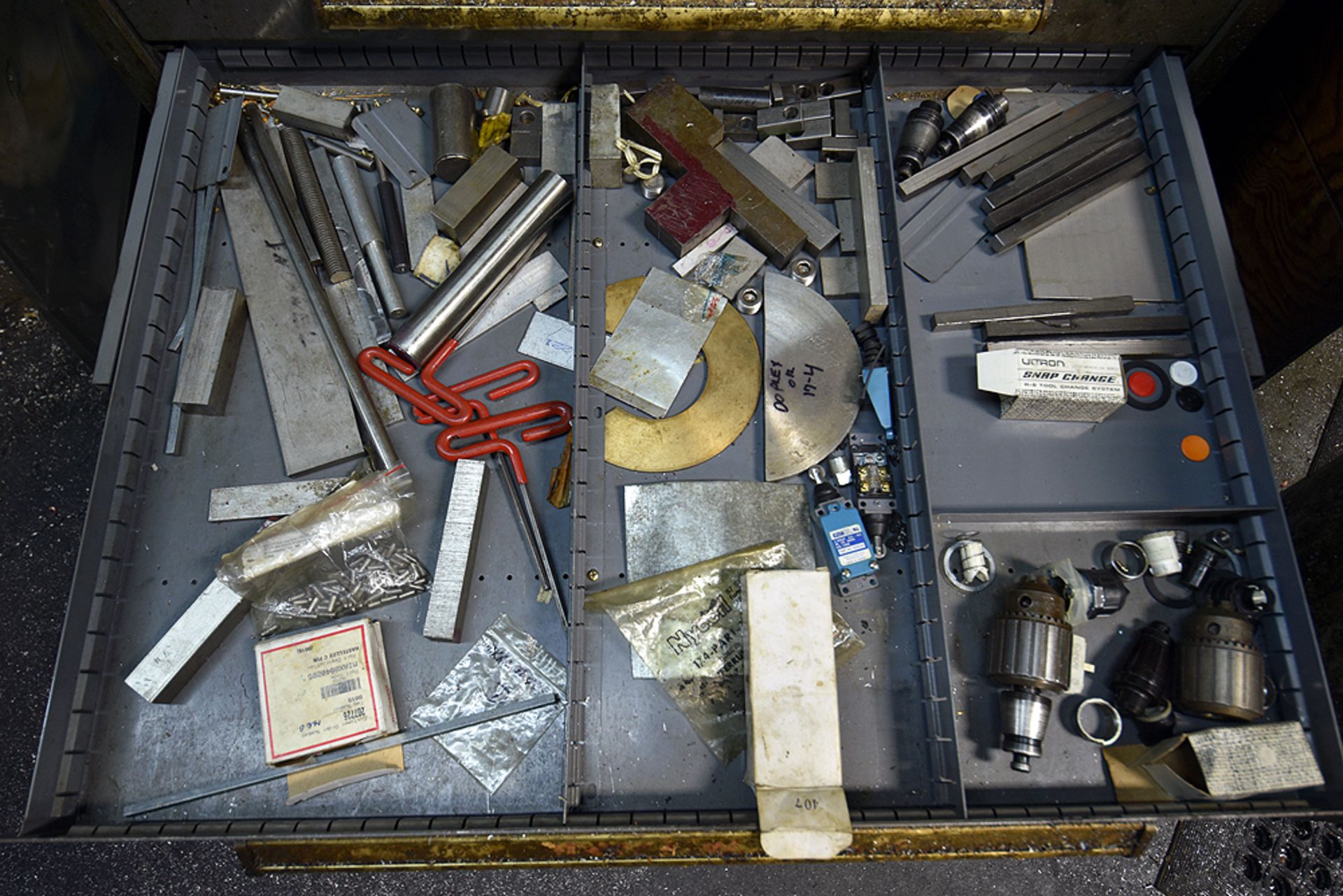 13-Drawer Tooling Cabinet w/ Tooling Contents - Image 9 of 11