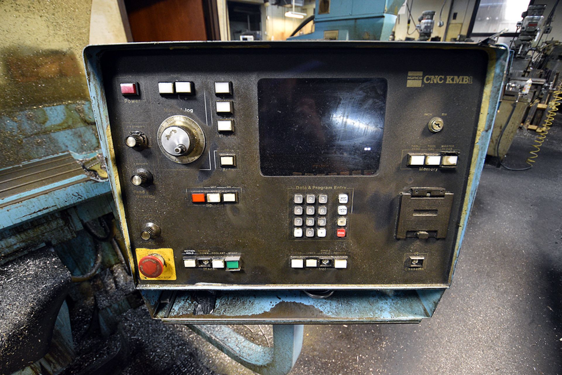 Hurco KMB1 CNC Vertical Milling Machine, 38" Table, 6" Milling Vise, s/n KX-8010063-A - Image 3 of 4