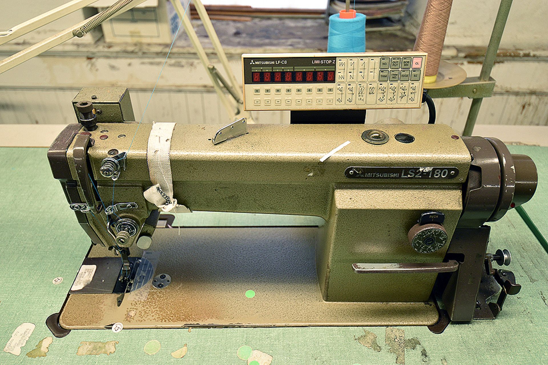 Mitsubishi LS2-180 Sewing Machine