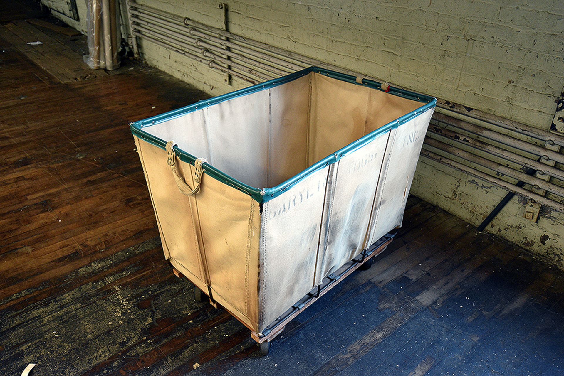 Ass't Laundry Bins on Casters (Approx. 37"x25")