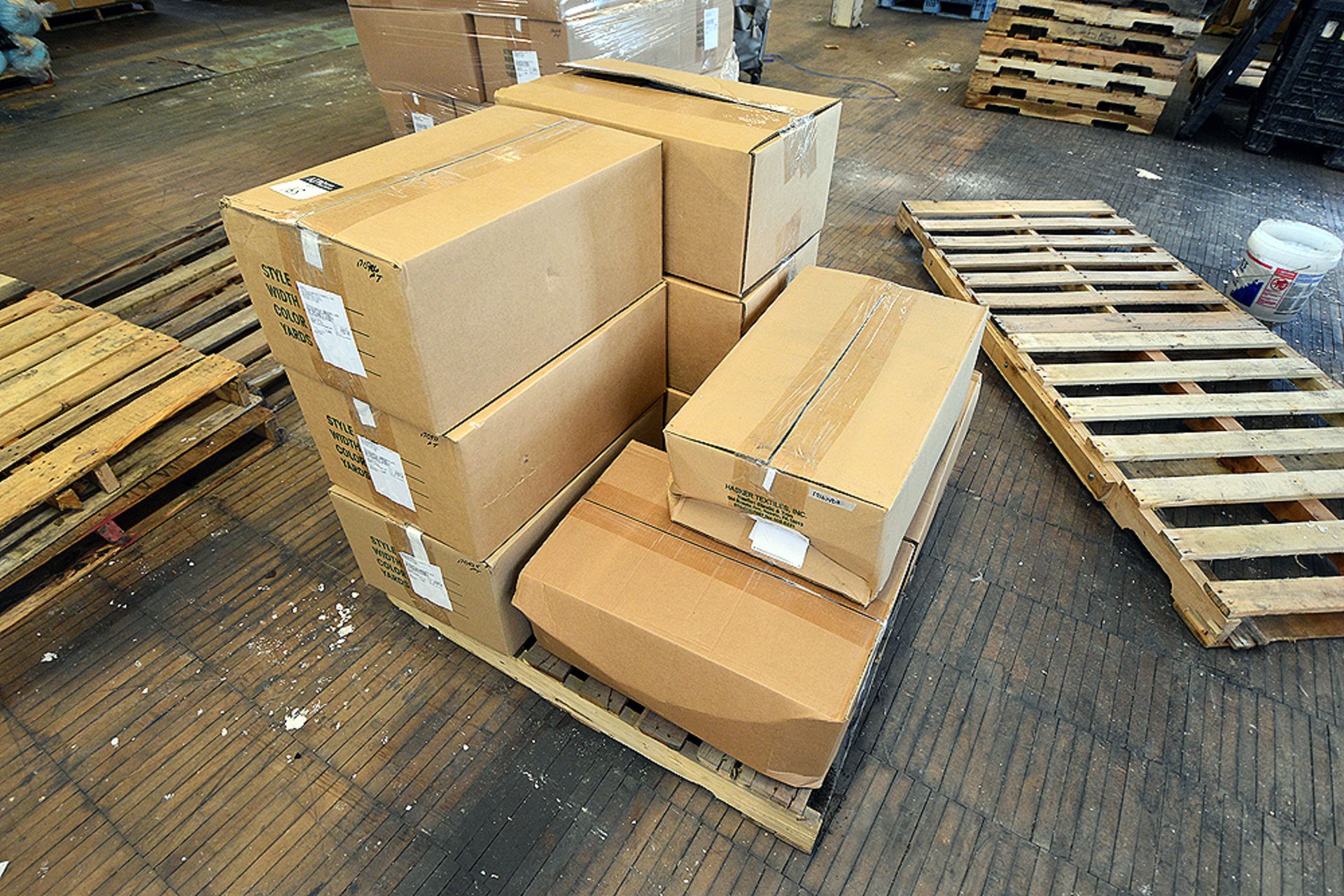 Cases of White 1 1/2" x 1,250yd Elastic - Image 3 of 3