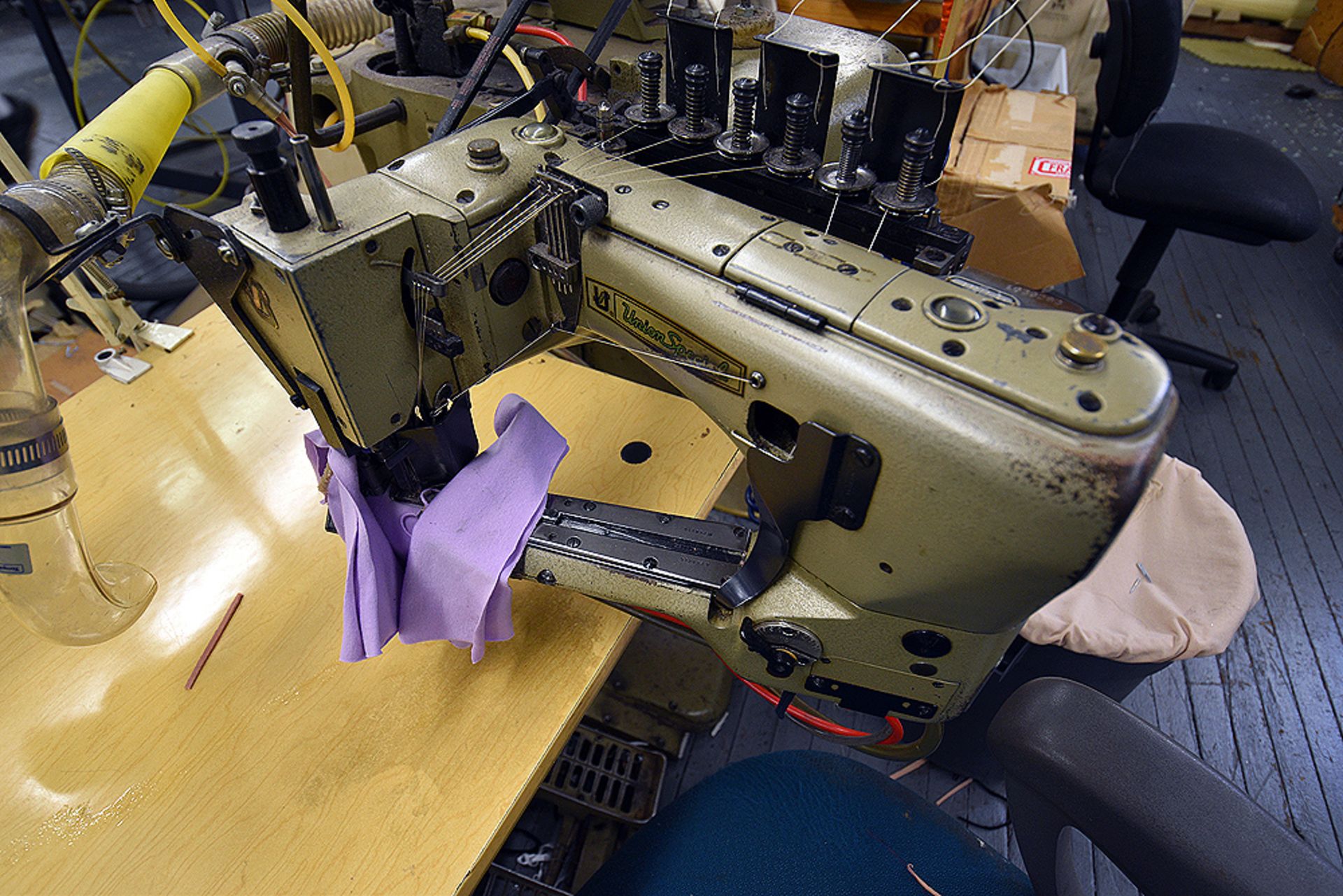 Union Special 36200 Sewing Machine - Image 2 of 4