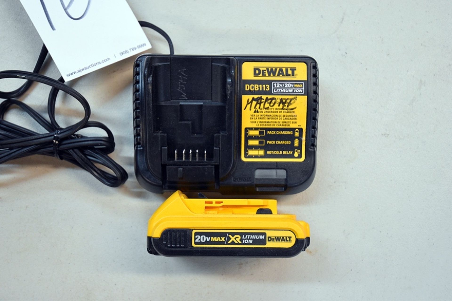 (1) DeWalt Battery Charger w/ (1) 20v Max XR Lithium Ion Battery