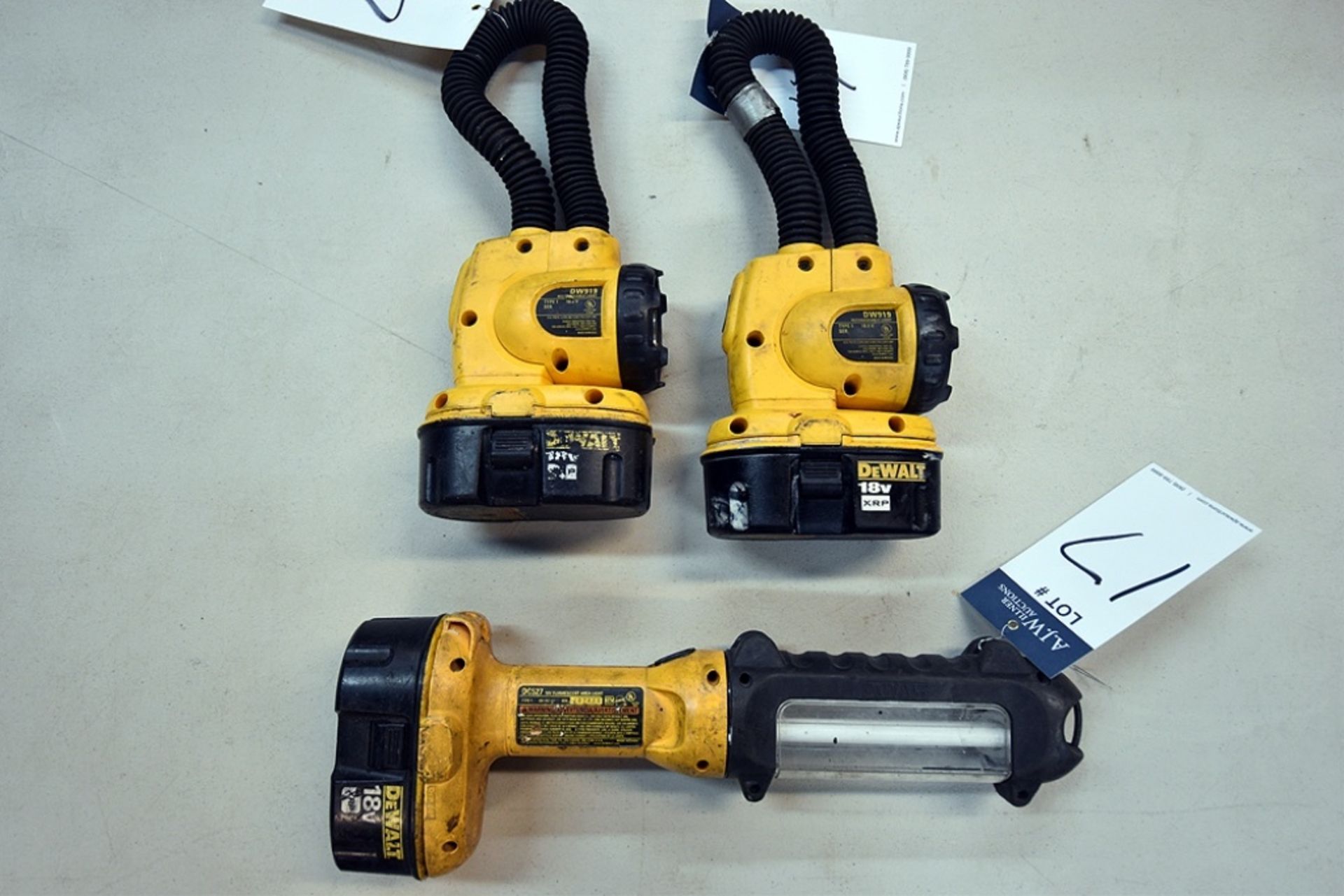 Ass't DeWalt Work Lights: (2) DeWalt DW919 18v Rechargeable Light and (1) DeWalt DC527 Fluorescent A - Image 2 of 6