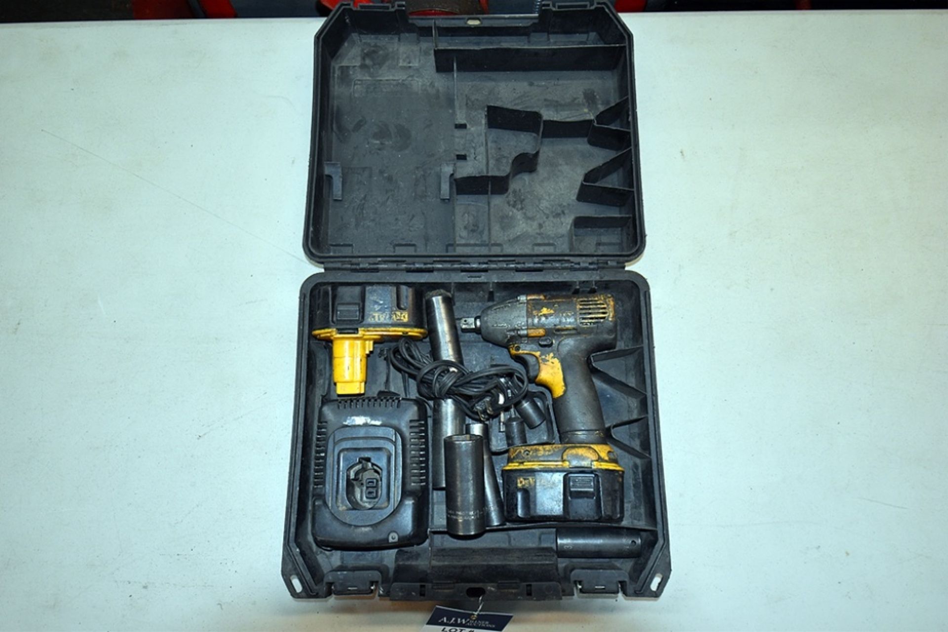 DeWalt DW055 Heavy Duty 1/2" Cordless Impact Wrench 14.4v w/ (2) Batteries, (1) Charger, and (1) Cas - Image 2 of 3