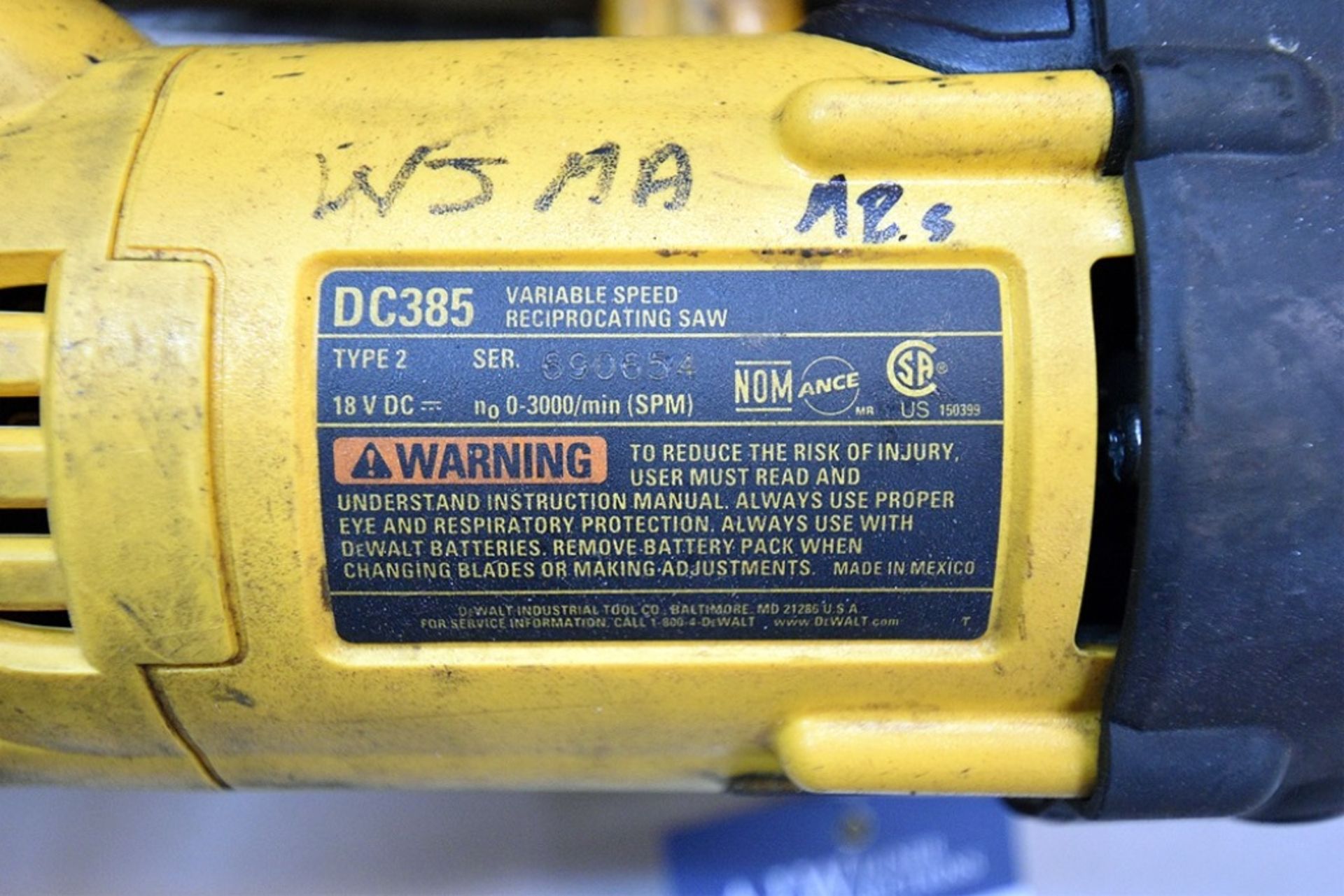 DeWalt DC385 Variable Speed Reciprocating Saw 18v w/ (2) Batteries, (1) Charger, and (1) Milwaukee C - Image 3 of 4