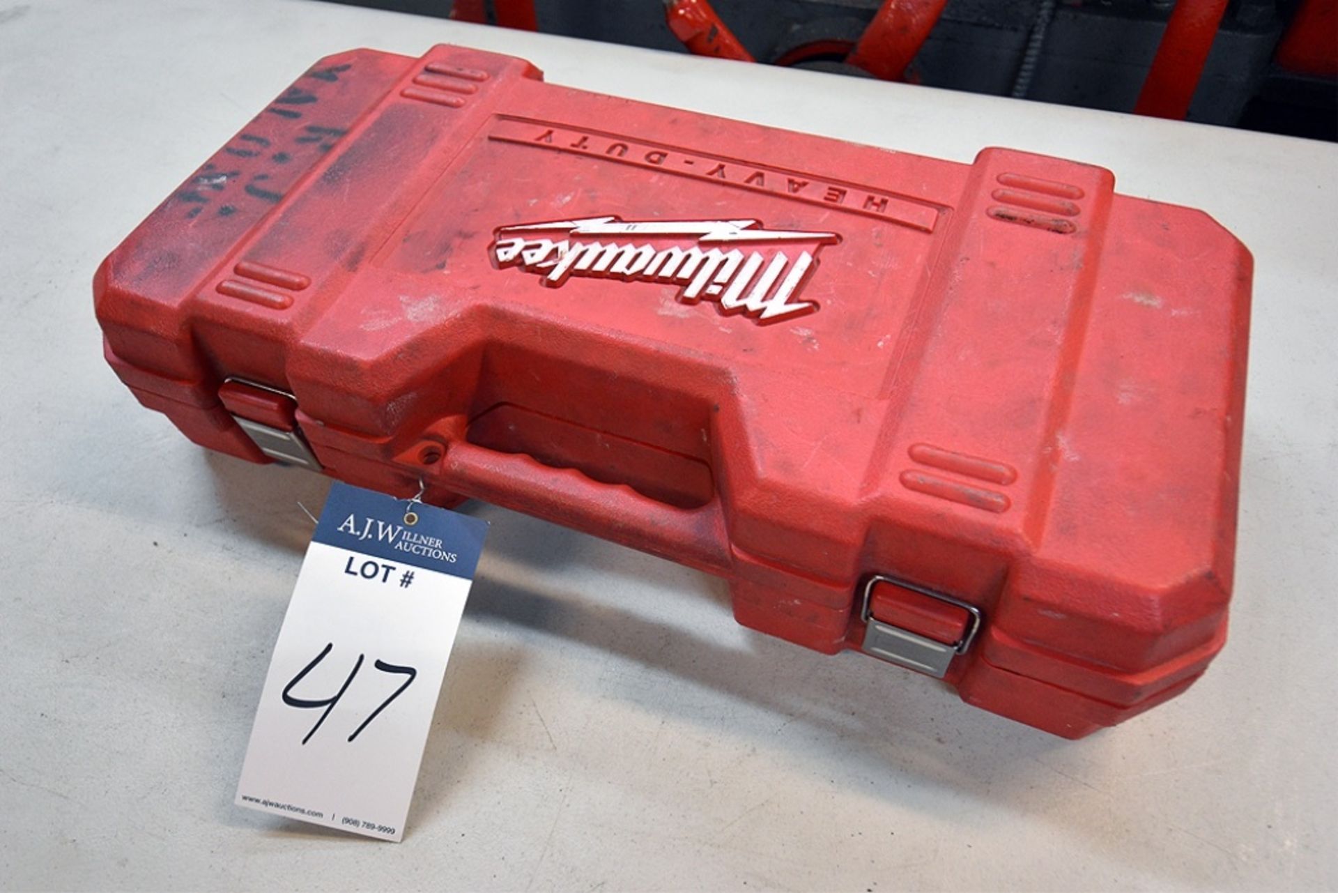 Milwaukee Corded Orbital Super Sawzall Catalog Number 6538-21 w/ Case - Image 3 of 3