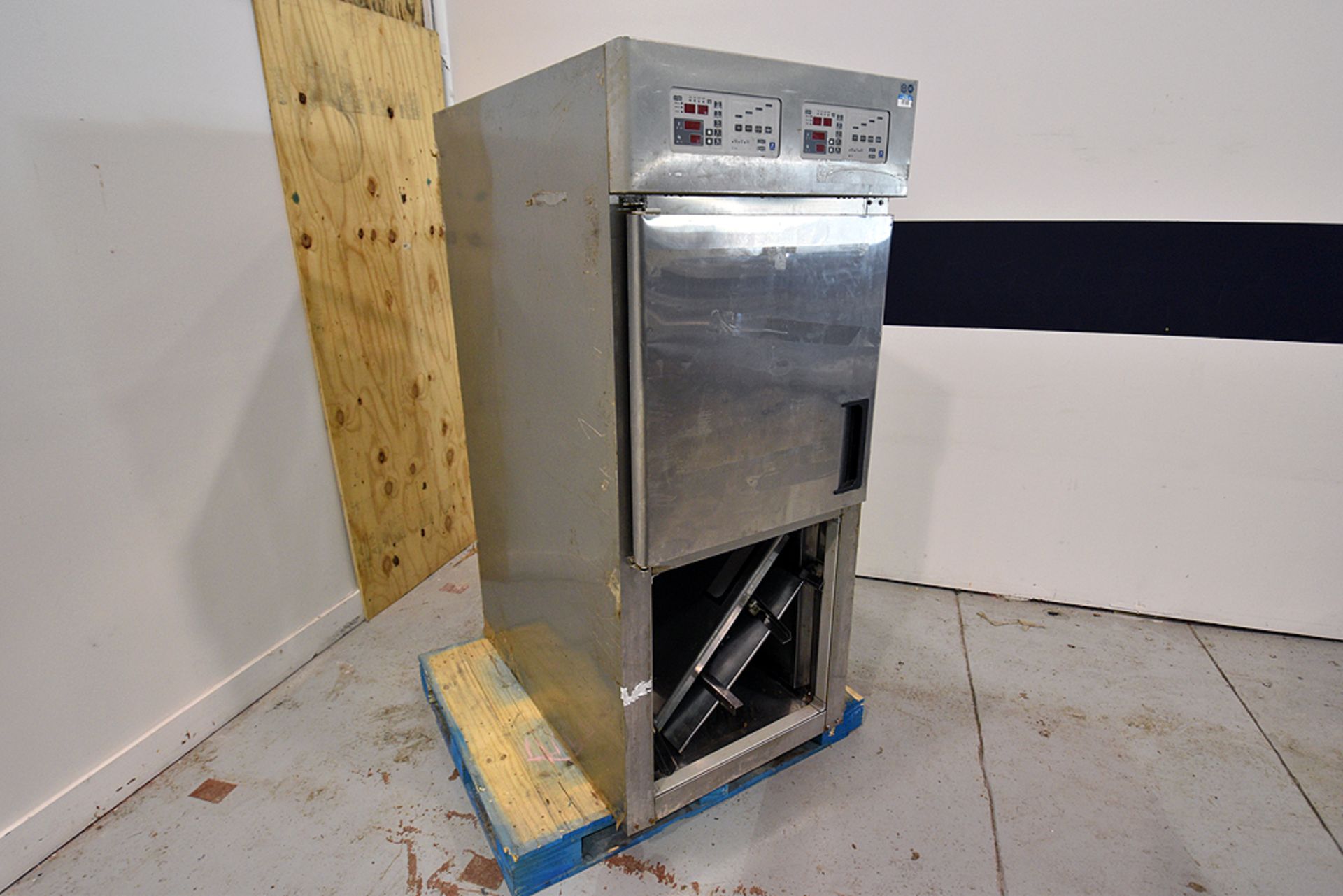 2-Door Heating Cabinet - Image 2 of 6