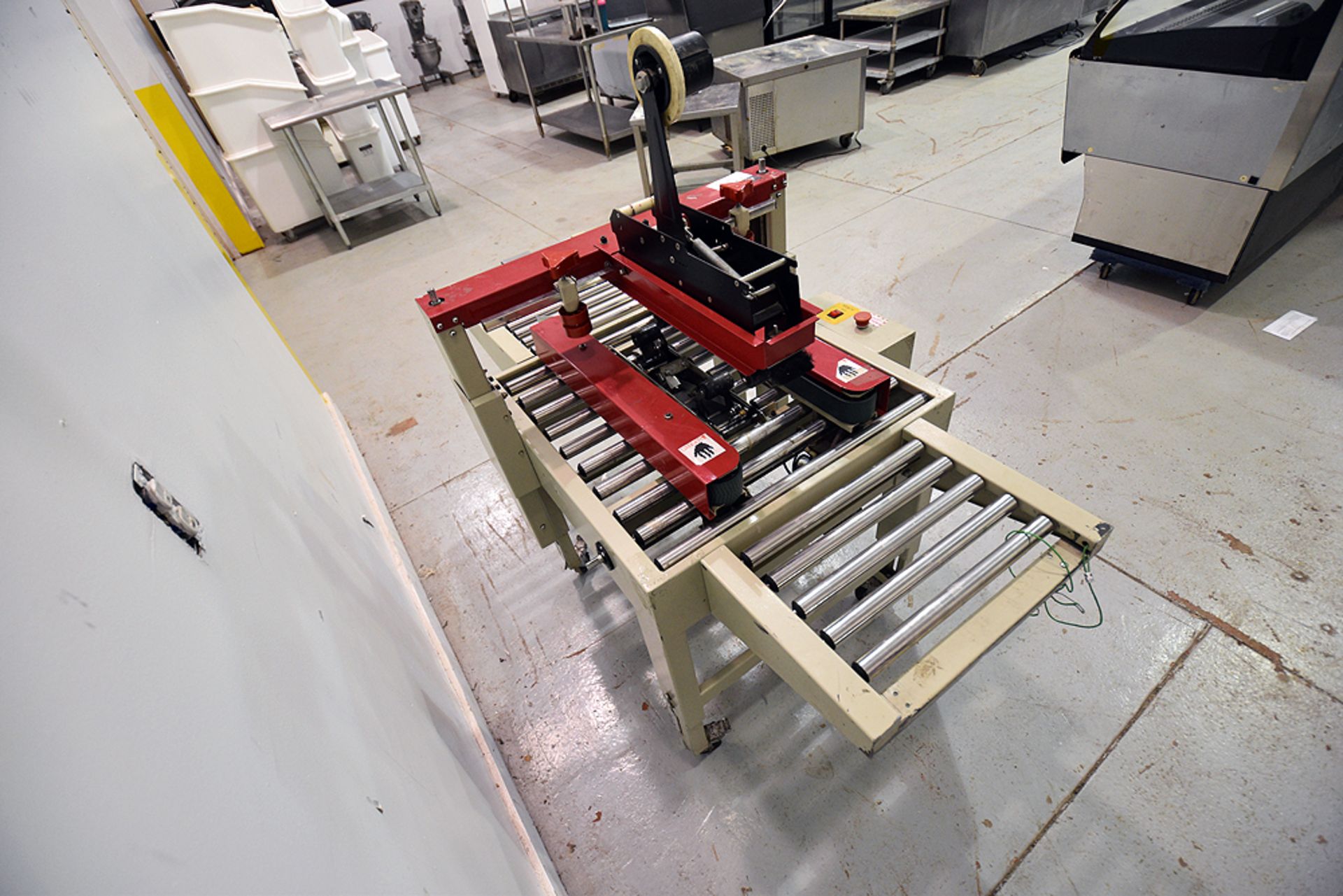 Adjustable Height Box Taper Taping Machine - Image 7 of 7