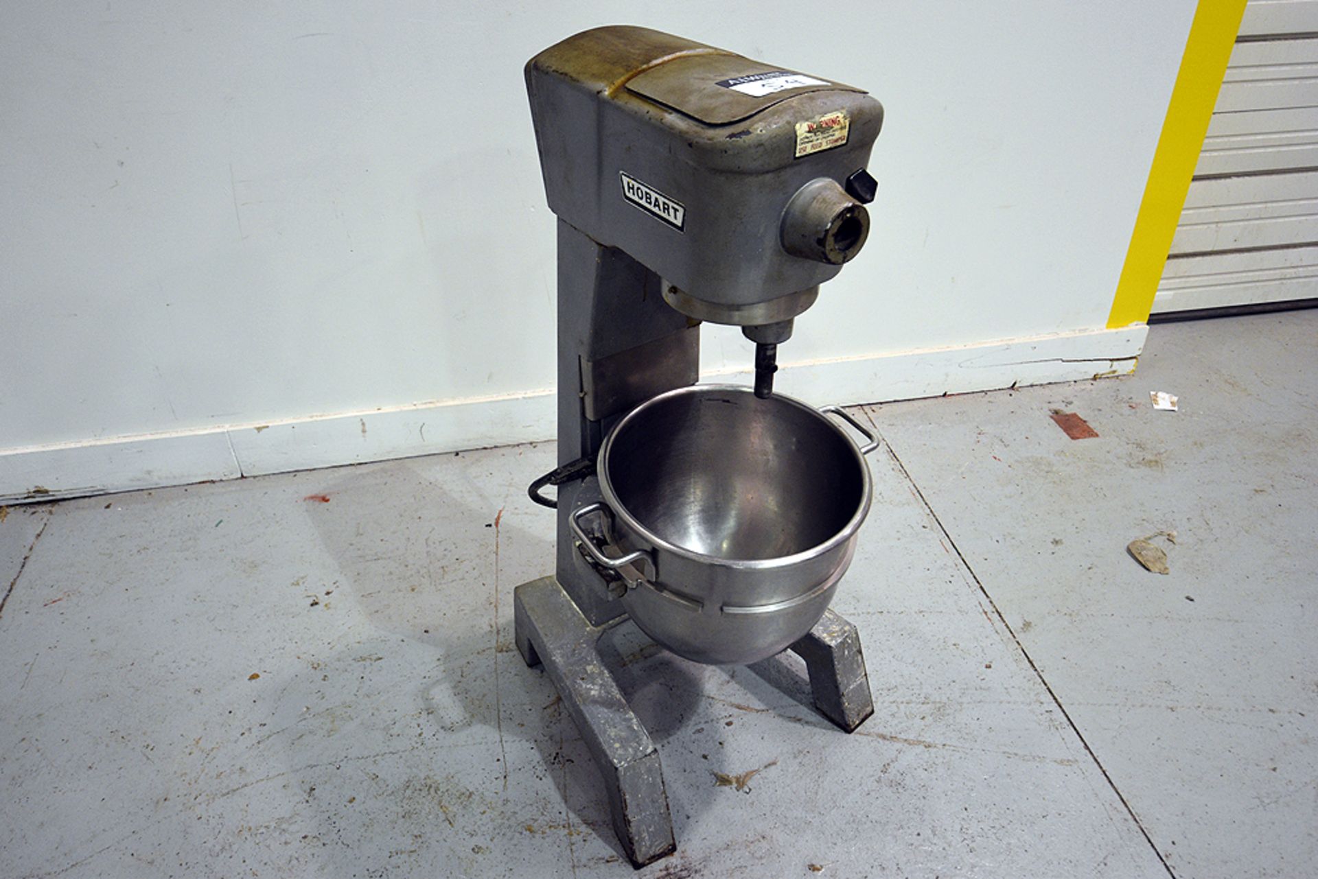 Hobart Model D-300 Mixer w/Attachments - Image 3 of 6