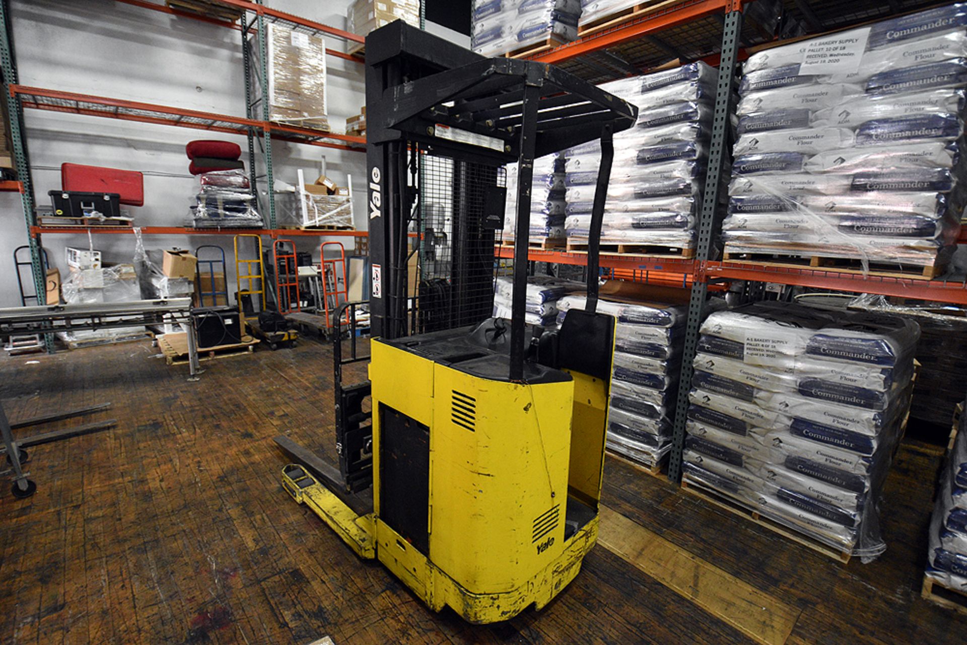 Yale Electric Double Deep Reach Truck, Lift Capacity 3,000Lbs. - Image 3 of 13