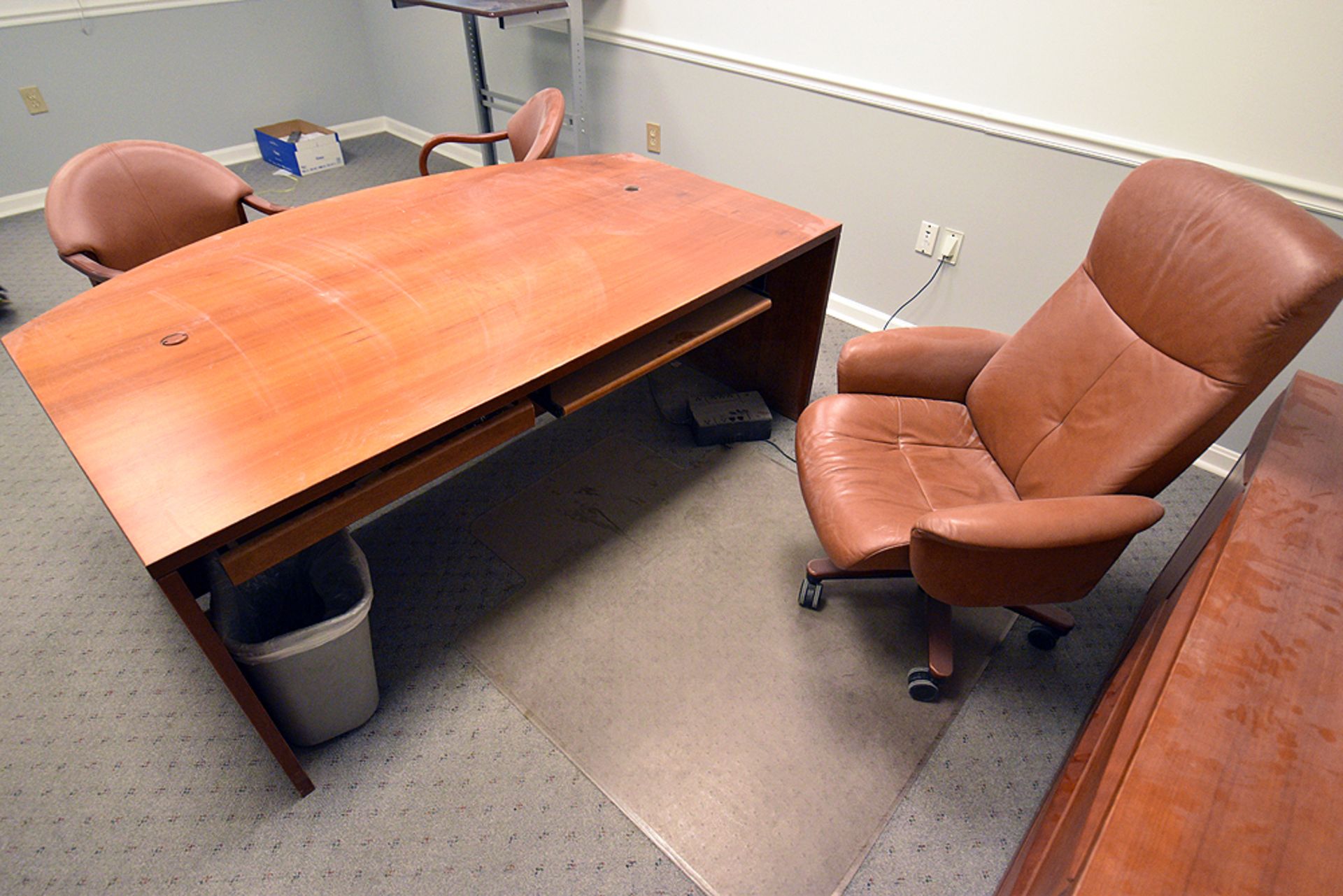 Executive Office- Desk, Chair, Cabinet & Cart - Image 2 of 4