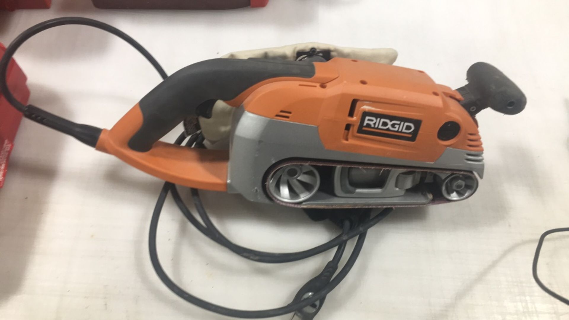 {each} Rigid, Belt Sander, Model R2720