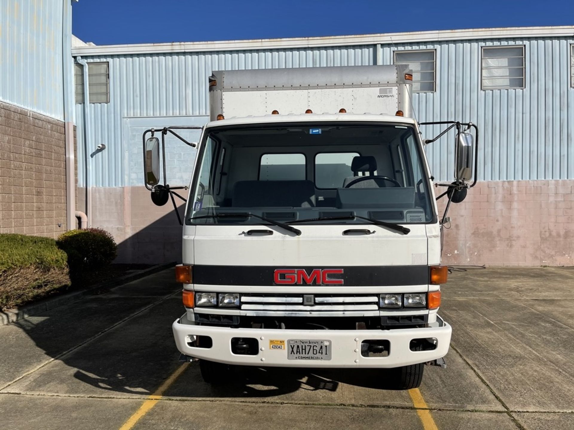 1993 Gmc 6000 Series, Diesel 22' Box Truck - Image 2 of 19