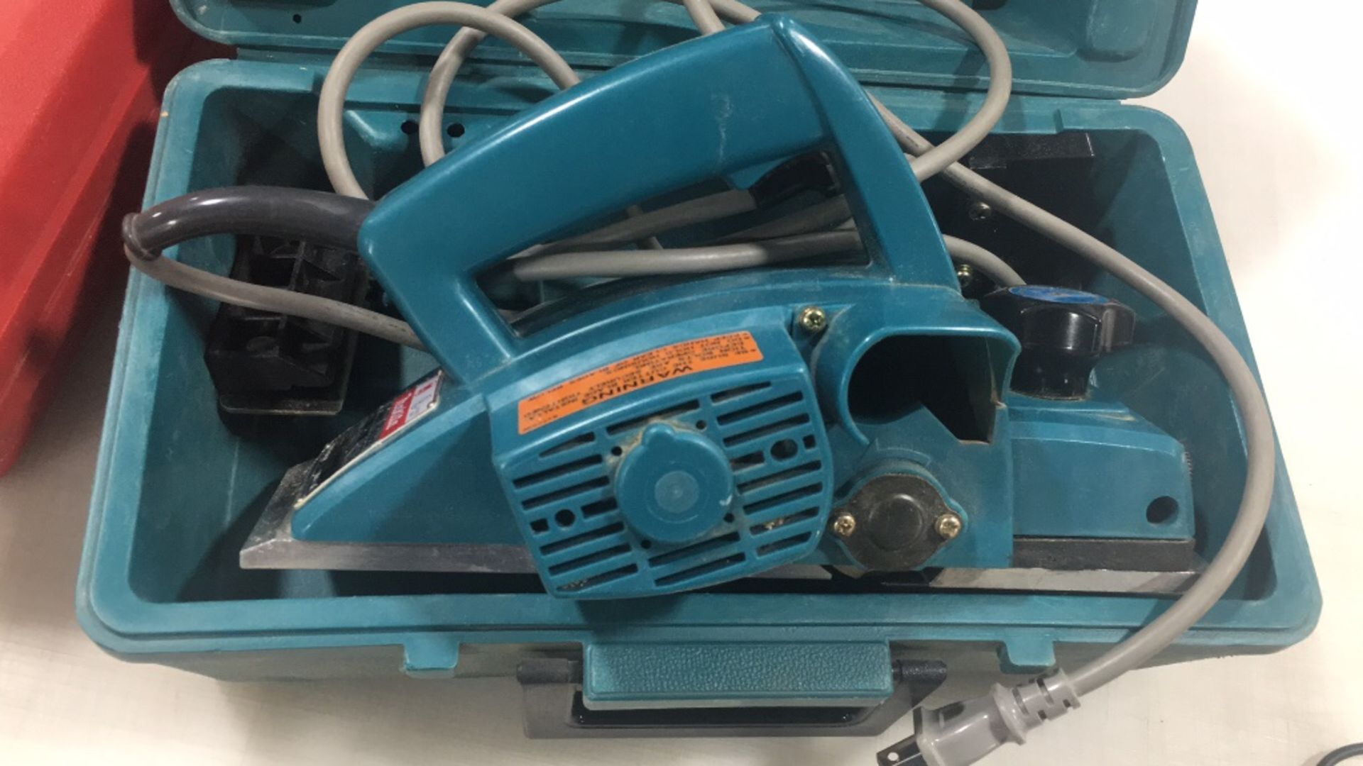 {each} Makita Power Planer, Model 1900B - Image 2 of 3