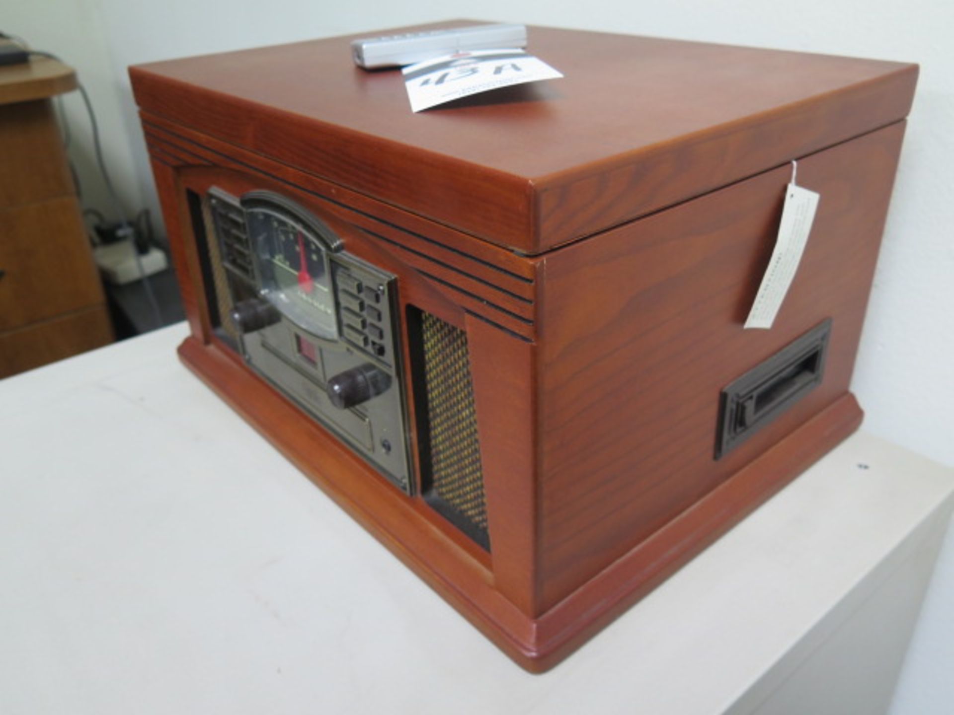 Crosley Radio/Record Player - Image 2 of 7