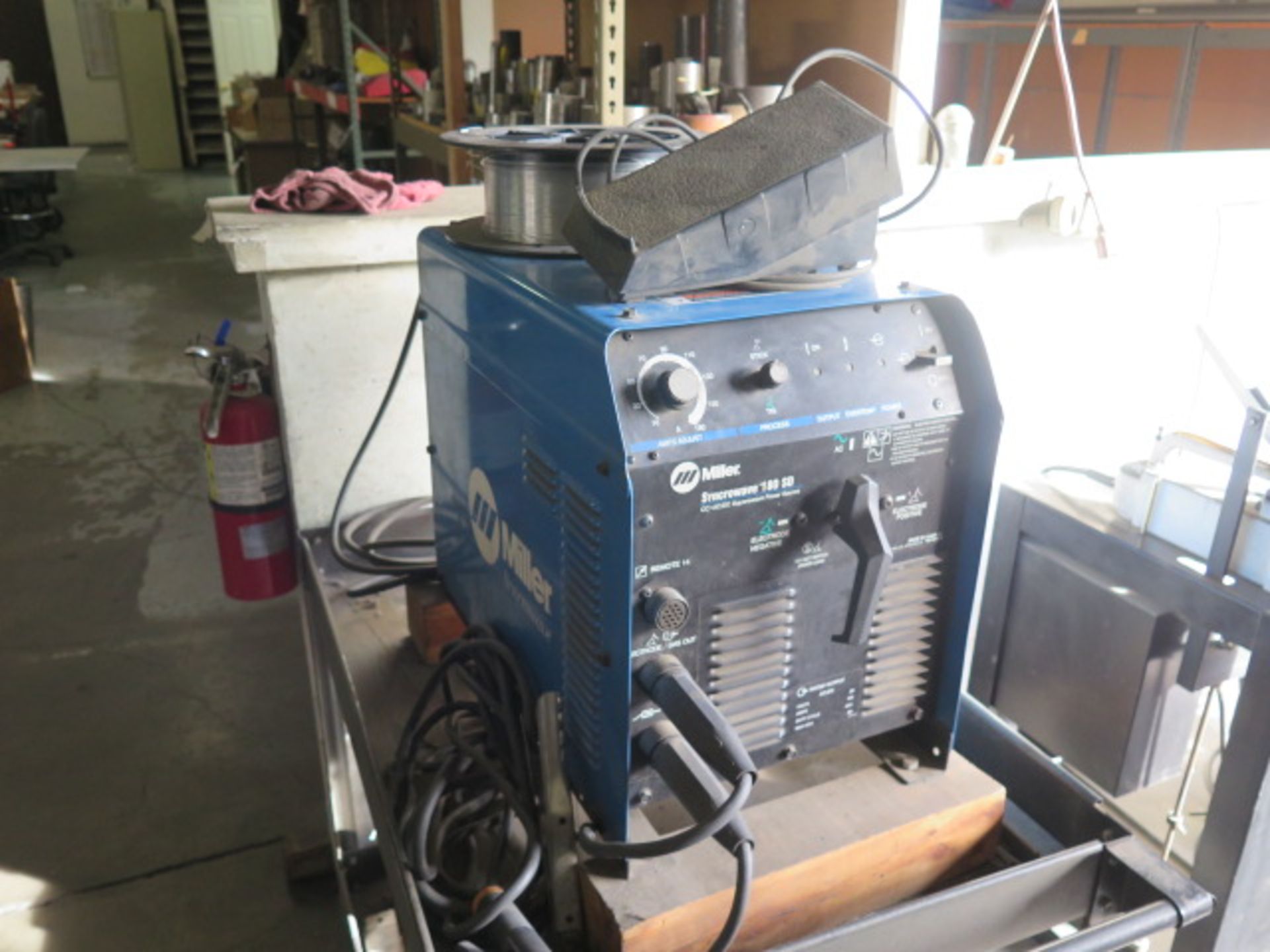 Miller Syncrowave 180SD CC-AC/DC Squarewave Welding Power Source s/n LA314075 - Image 2 of 5