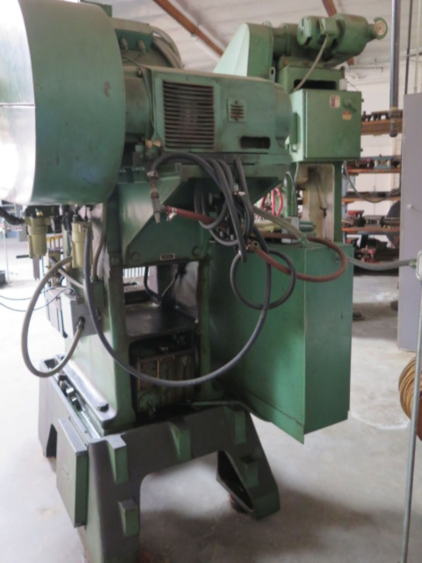 Minster B1-32 32 Ton Cap Fixed Base Stamping Press s/n B1-32-22540 w/ 250-500 Strokes/Min, 1.5” - Image 11 of 12