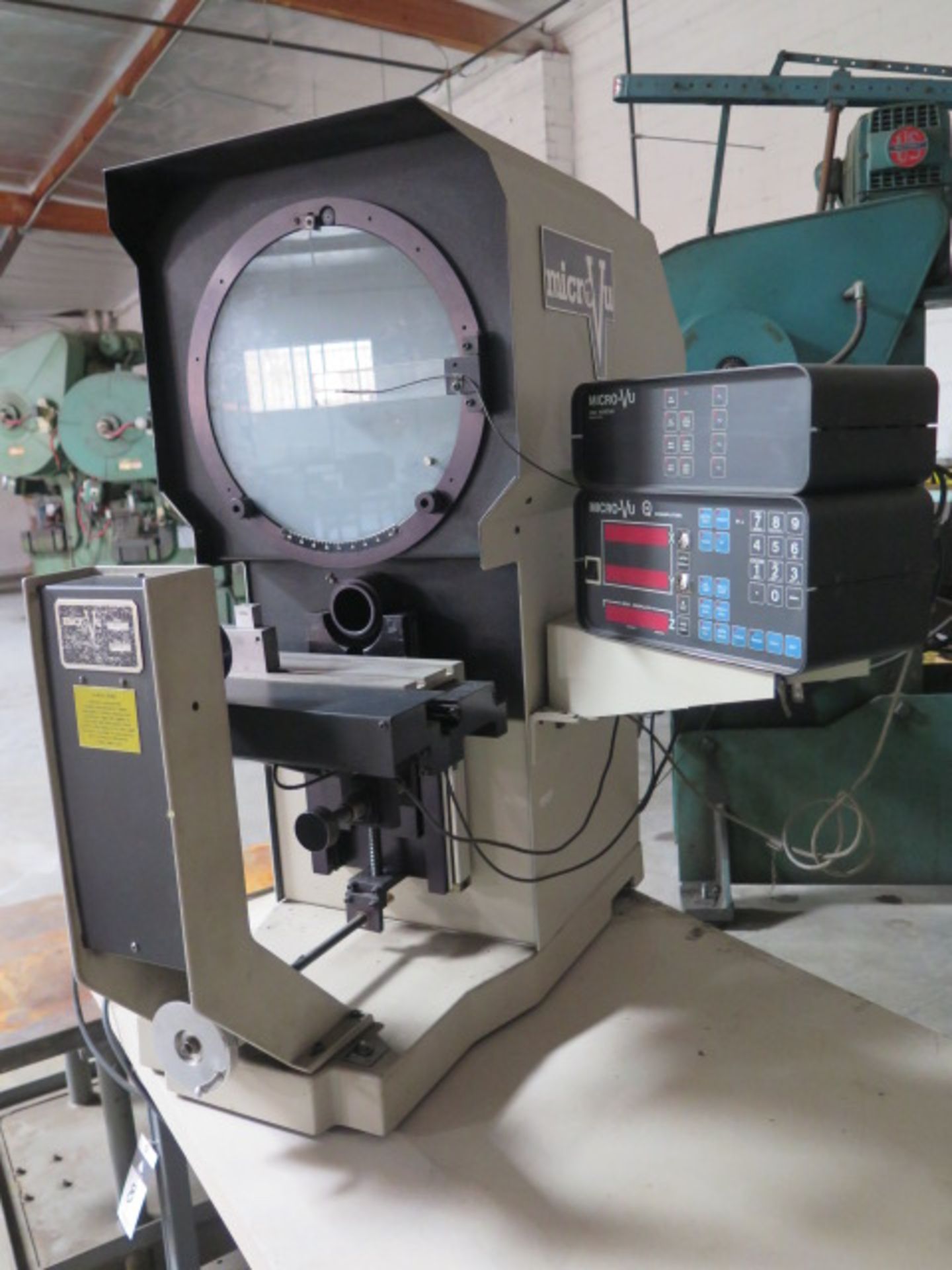 MicroVu mdl. S14B 14” Optical Comparator s/n 5022 w/ Micro-Vu Q16 Programmable DRO, Micro-Vu ED-50 - Image 2 of 11