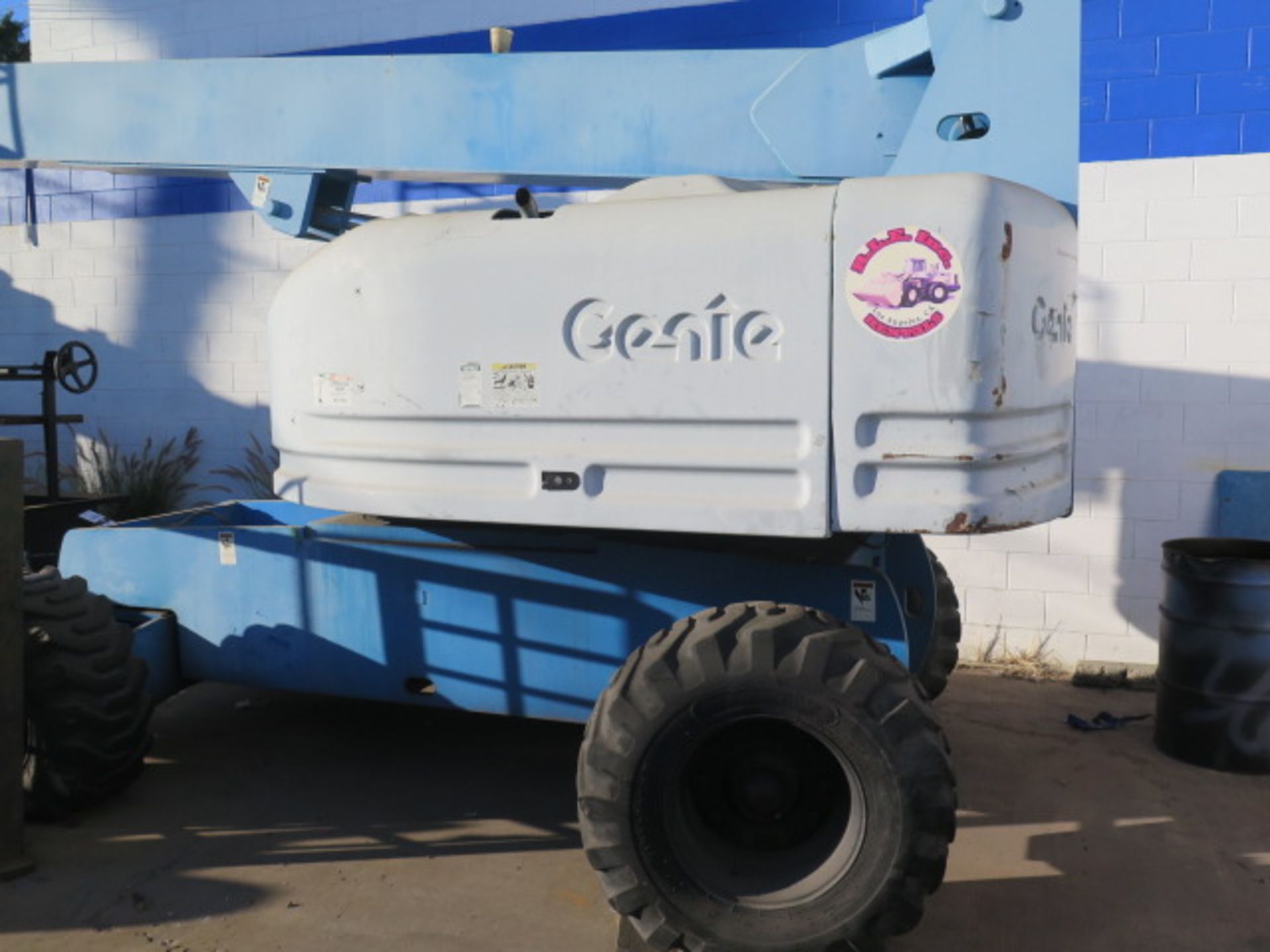 1999 Genie S-60-2WD 60’ Telescopic Boom Lift s/n 4577 w/ Gas Engine, 60’ Max Height, 51’2” reach, 6’ - Image 6 of 11