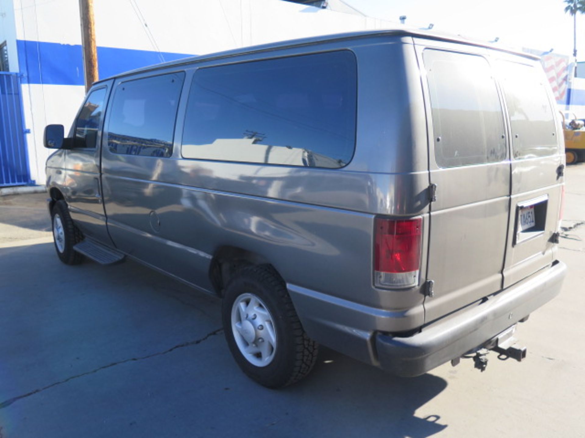 2009 Ford E-Series 11-Passanger Van Lisc# 6GTA651 w/ Gas Engine, Automatic Trans, AC, CD, 110,811 - Image 4 of 15
