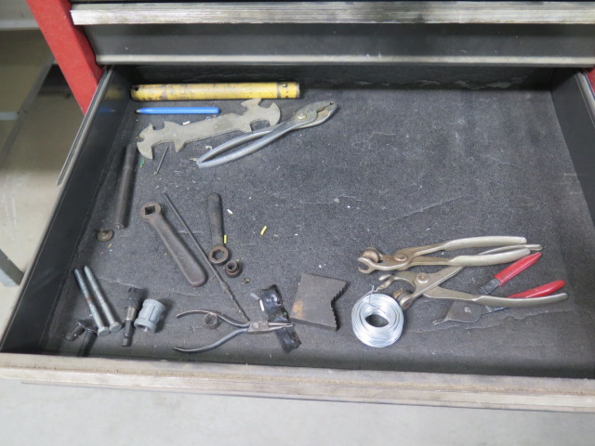 Homac Roll-A-Way Tool Box w/ Misc Tools - Image 9 of 13