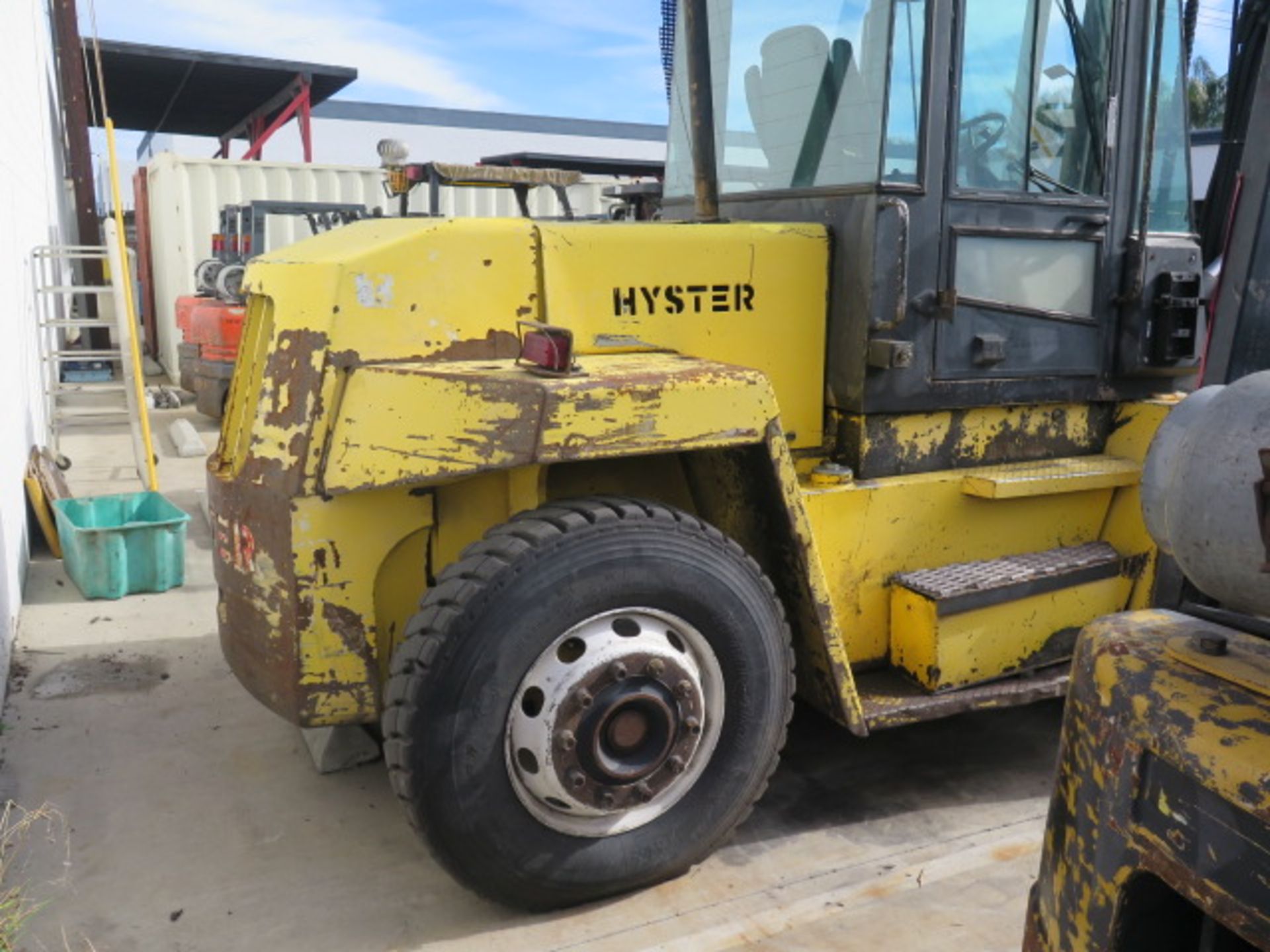 Hyster H210XL 21,000 Lb Cap Tall Mast Diesel Forklift s/n E007D02271S w/ 2-Stage Tall Mast, 212,. - Image 7 of 15