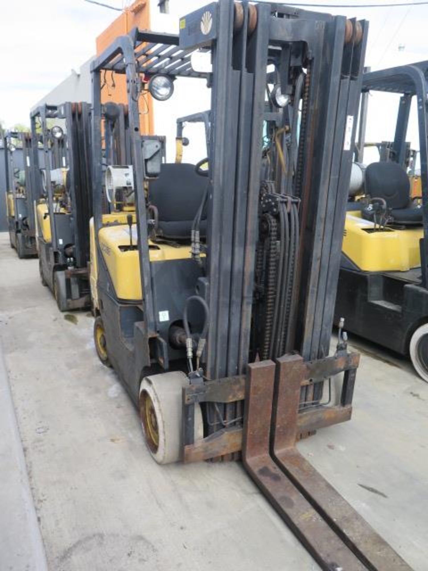 Daewoo GC25E-3 5000 Lb Cap LPG Forklift s/n CV-00823 w/ 3-Stage Mast, 186" Lift Height, Cushion - Image 2 of 10