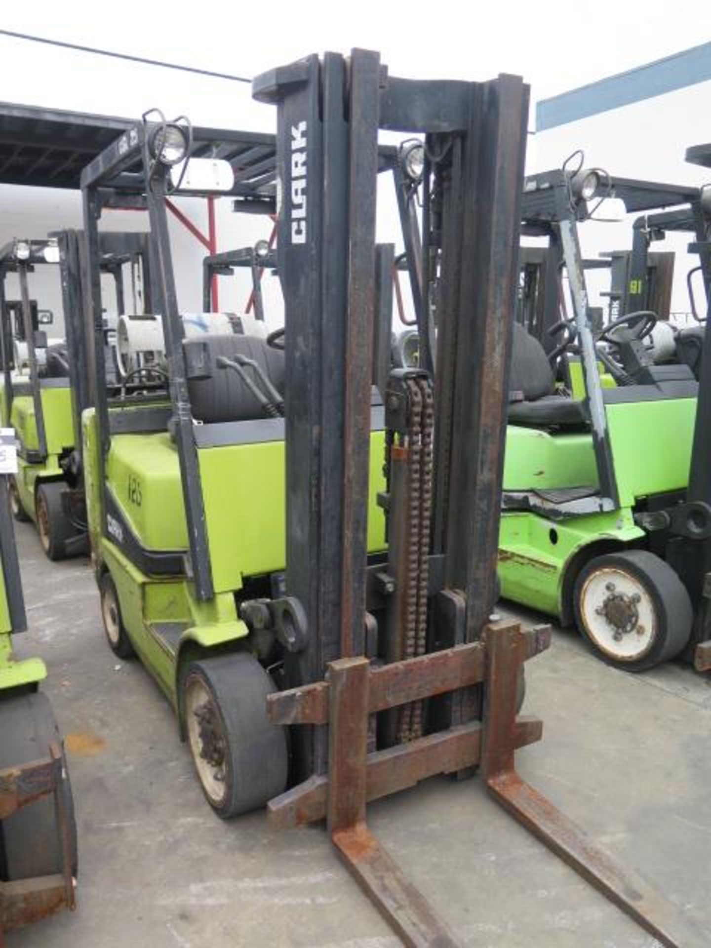 Clark CGC25 5000 Lb Cap LPG Forklift s/n C365L-0862-9464FB w/ 3-Stage Mast, 189” Lift Height, - Image 2 of 11