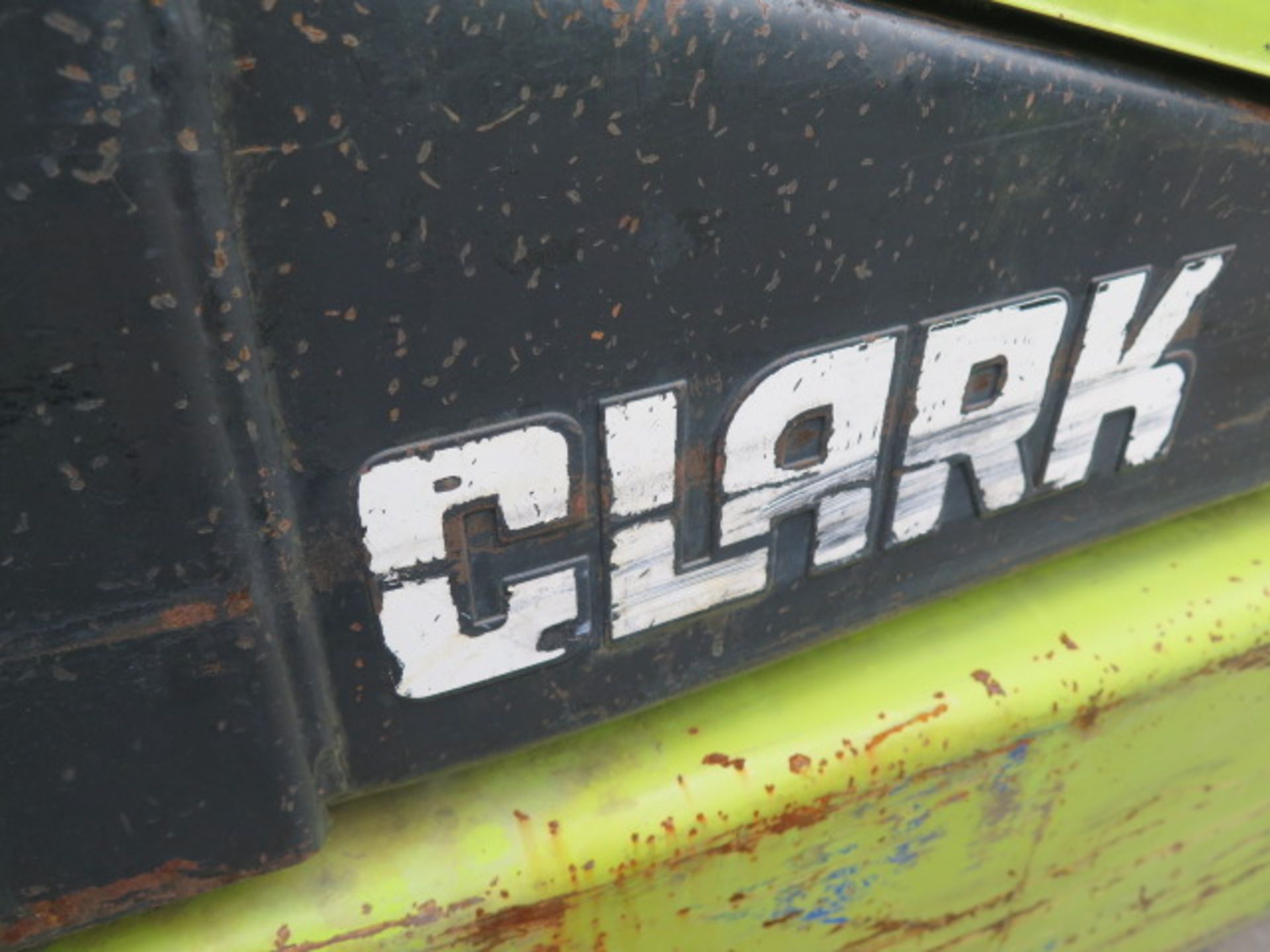 Clark CGC25 5000 Lb Cap LPG Forklift s/n C365L-0161-9484FB w/ 3-Stage Mast, 189” Lift Height, - Image 4 of 11