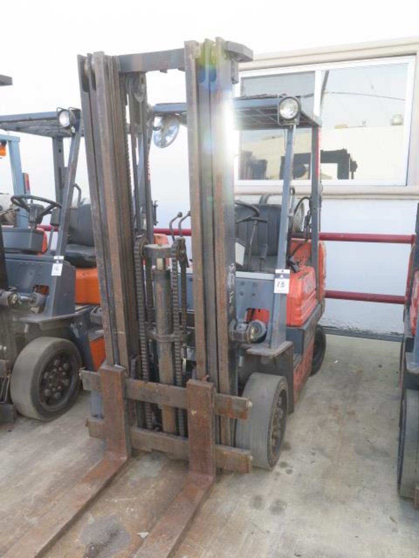 Toyota 5FGC25 5000 Lb Cap LPG Forklift s/n 85256 w/ 3-Stage Mast, 185" Lift Height, Cushion Tires,