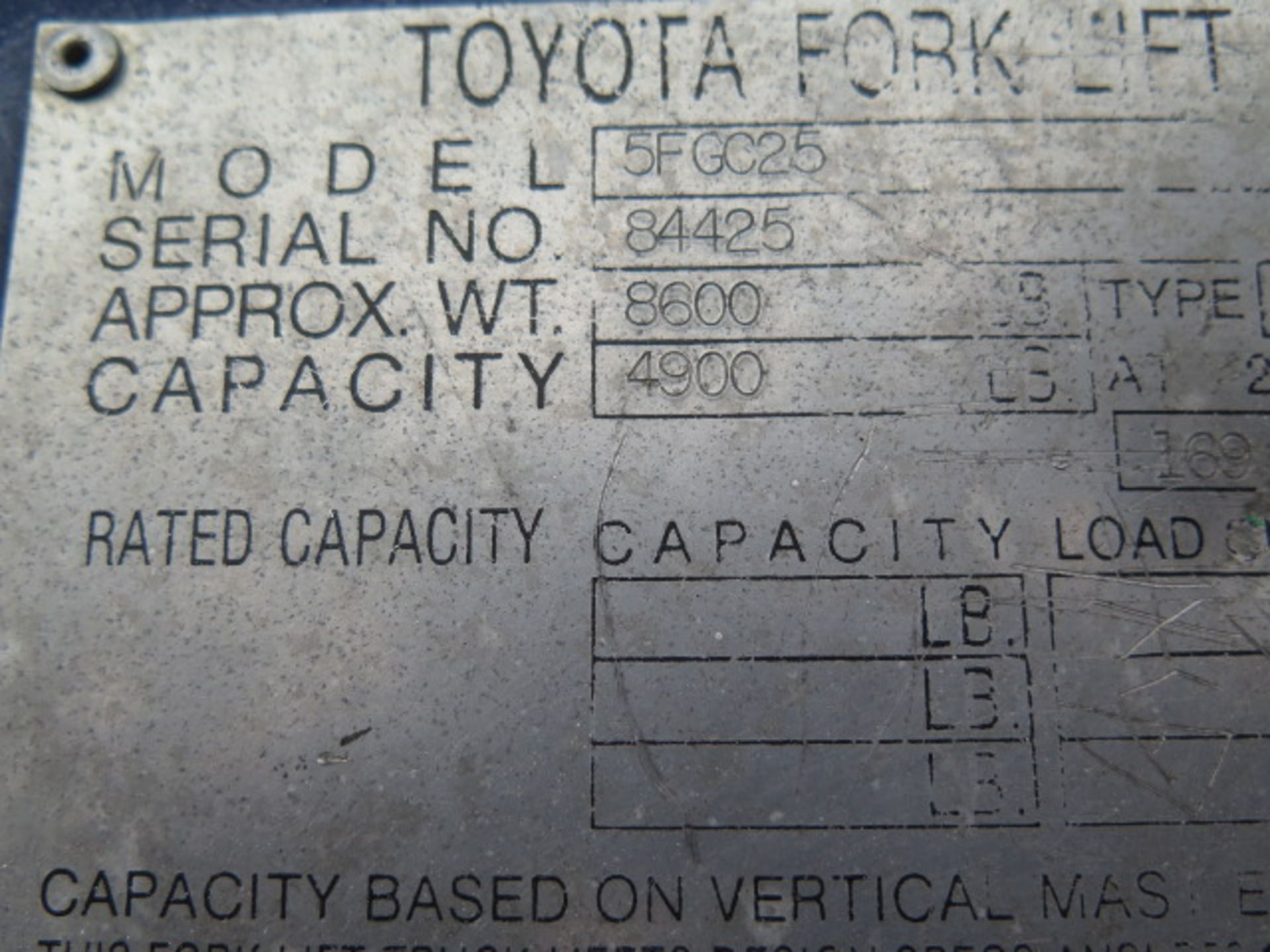 Toyota 5FGC25 5000 Lb Cap LPG Forklift s/n 84425 w/ 3-Stage Mast, 169" Lift Height, Cushion Tires, - Image 10 of 11