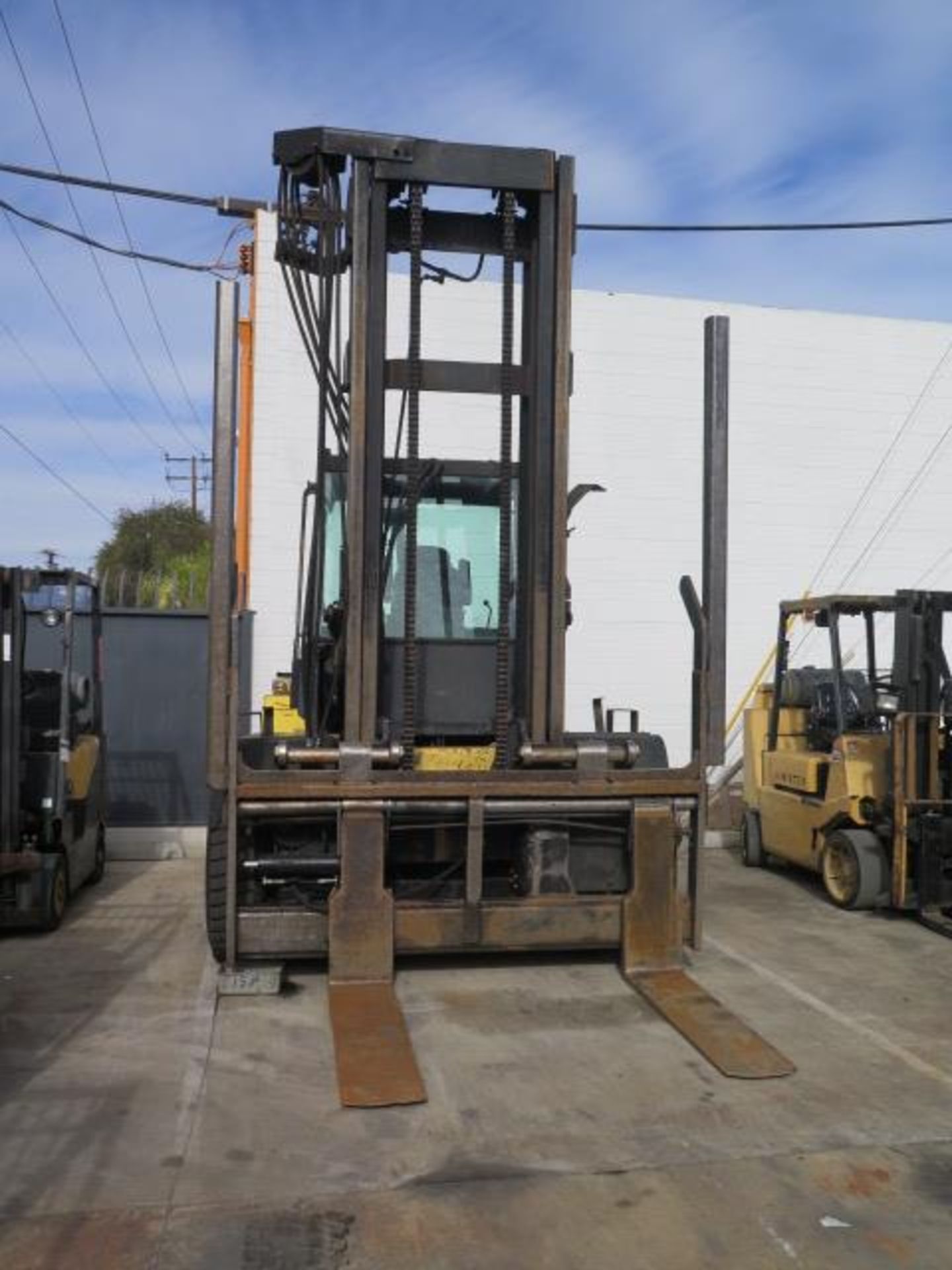 Hyster H210XL 21,000 Lb Cap Tall Mast Diesel Forklift s/n E007D02271S w/ 2-Stage Tall Mast, 212,. - Image 4 of 15