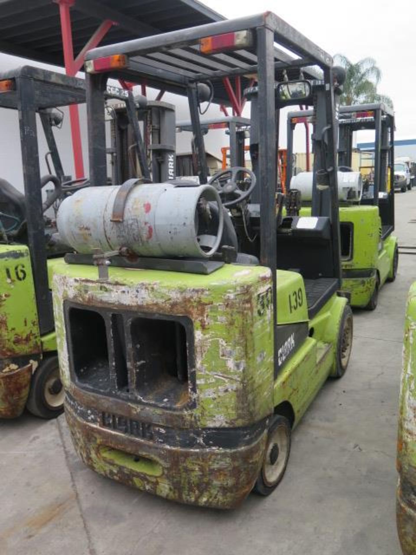 Clark CGC25 5000 Lb Cap LPG Forklift s/n C365L-0161-9484FB w/ 3-Stage Mast, 189” Lift Height, - Image 3 of 11