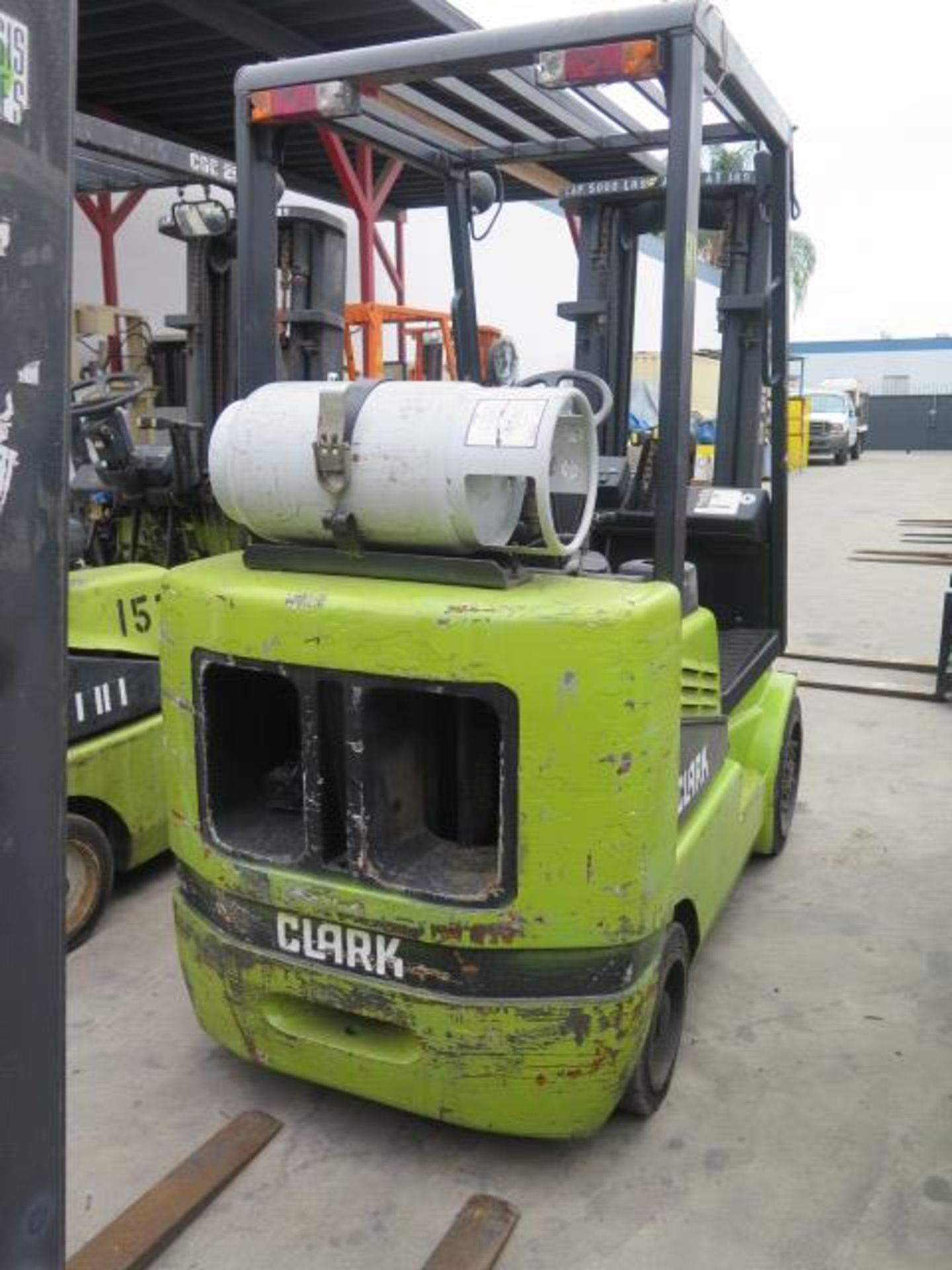 Clark CGC25 5000 Lb Cap LPG Forklift s/n C365L-0167-9521FB w/ 3-Stage Mast, 189” Lift Height, - Image 3 of 11