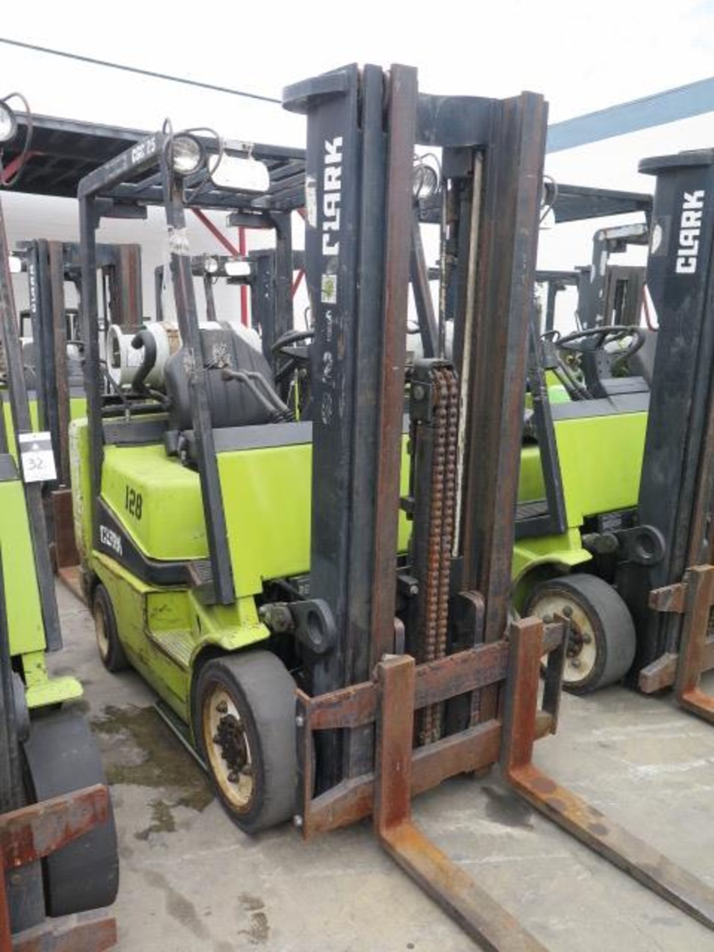 Clark CGC25 5000 Lb Cap LPG Forklift s/n C365L-0863-9464FB w/ 3-Stage Mast, 189” Lift Height, - Image 2 of 10