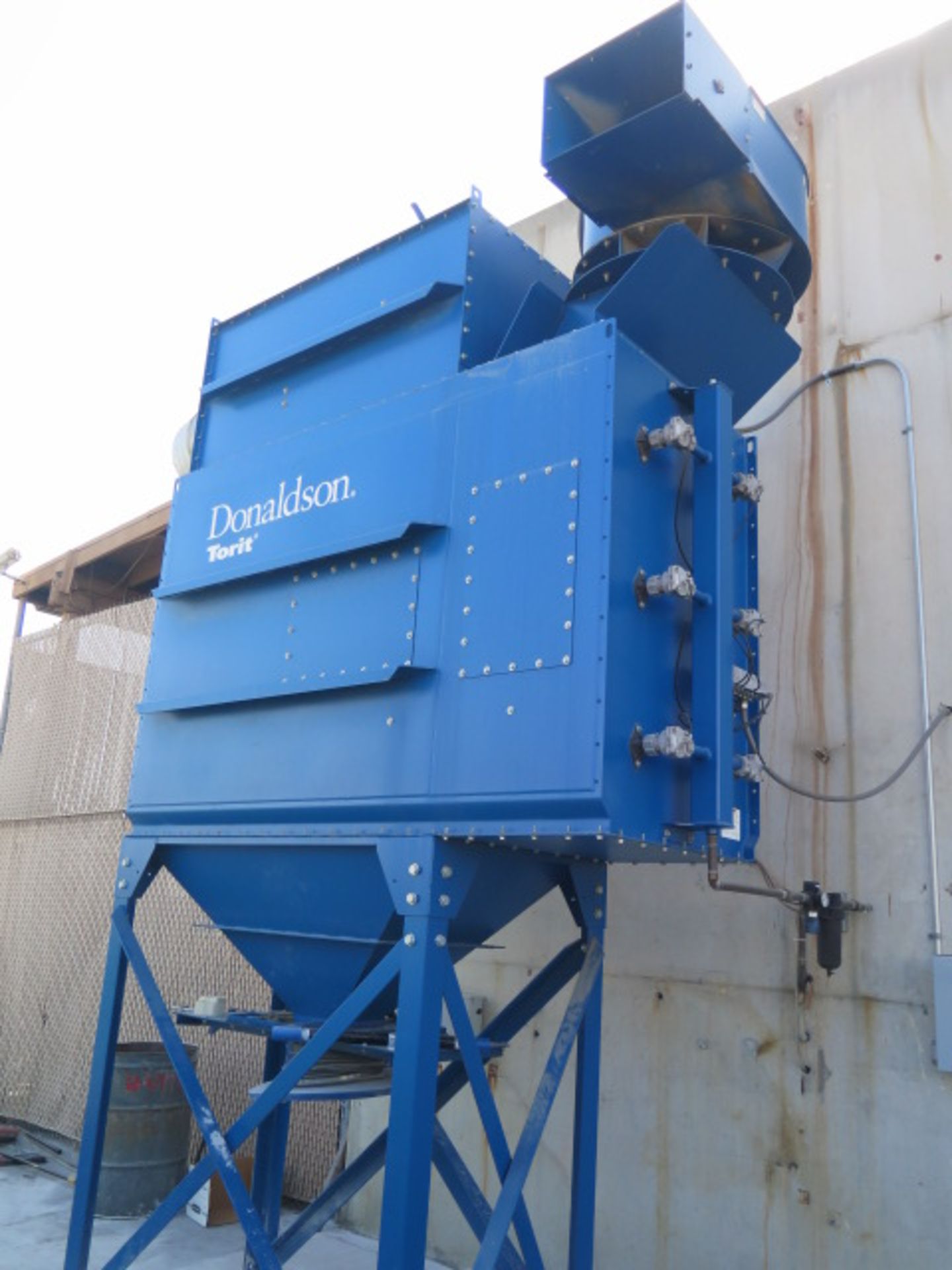 Donaldson Torit Downflo Evolution DFE3-12 Dust Collection System s/n 10966050-L1-1 w/ Donaldson - Image 2 of 8