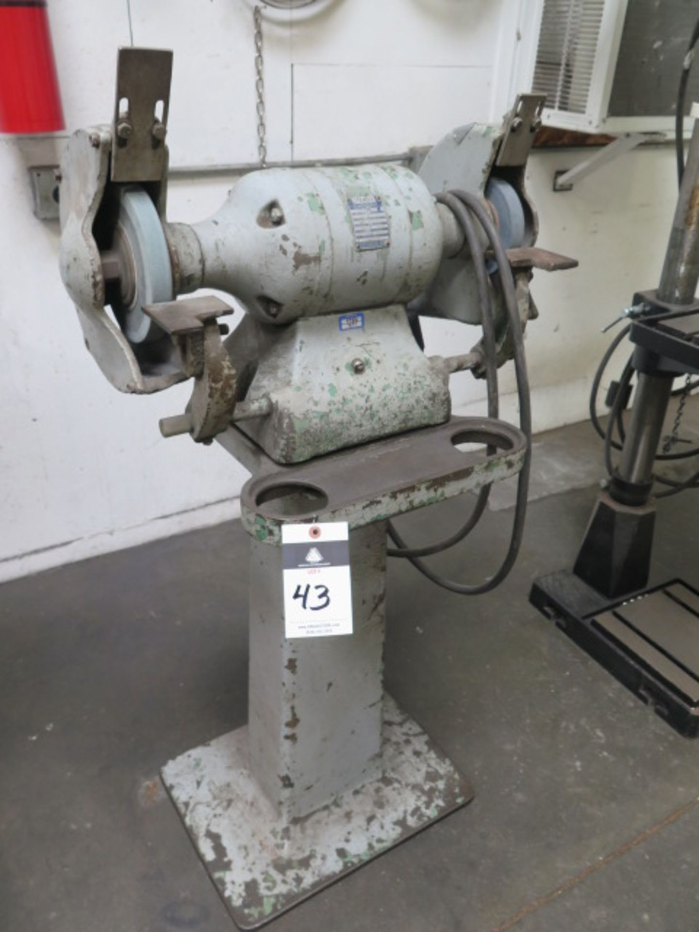 Stanley 10" Pedestal Grinder