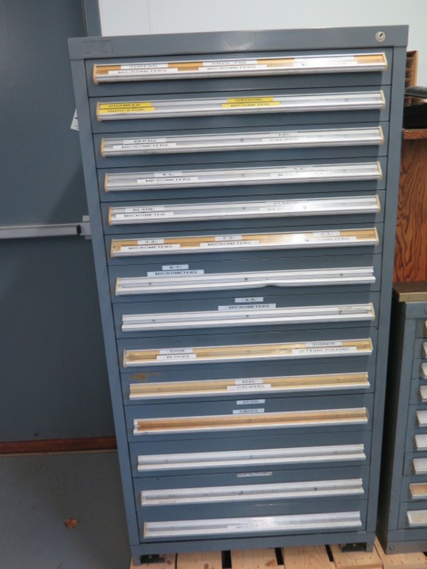 14-Drawer Tooling Cabinet