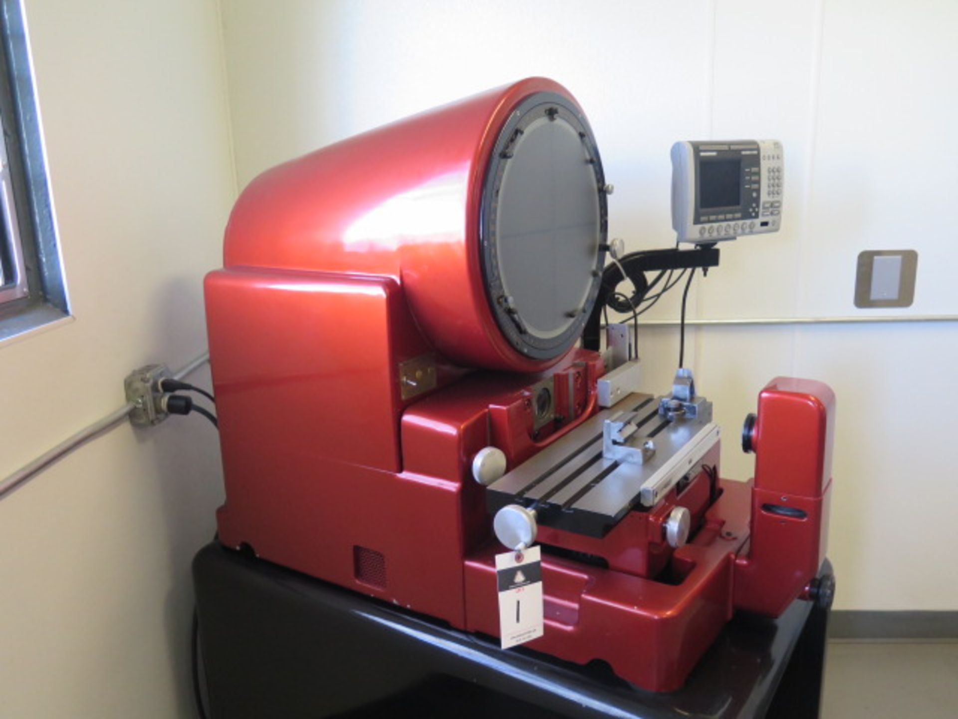 Kodak mdl. 14-2 14” Optical Comparator w/ Heidenhain Quadra-Chek Programmable DRO, Surface - Image 3 of 8