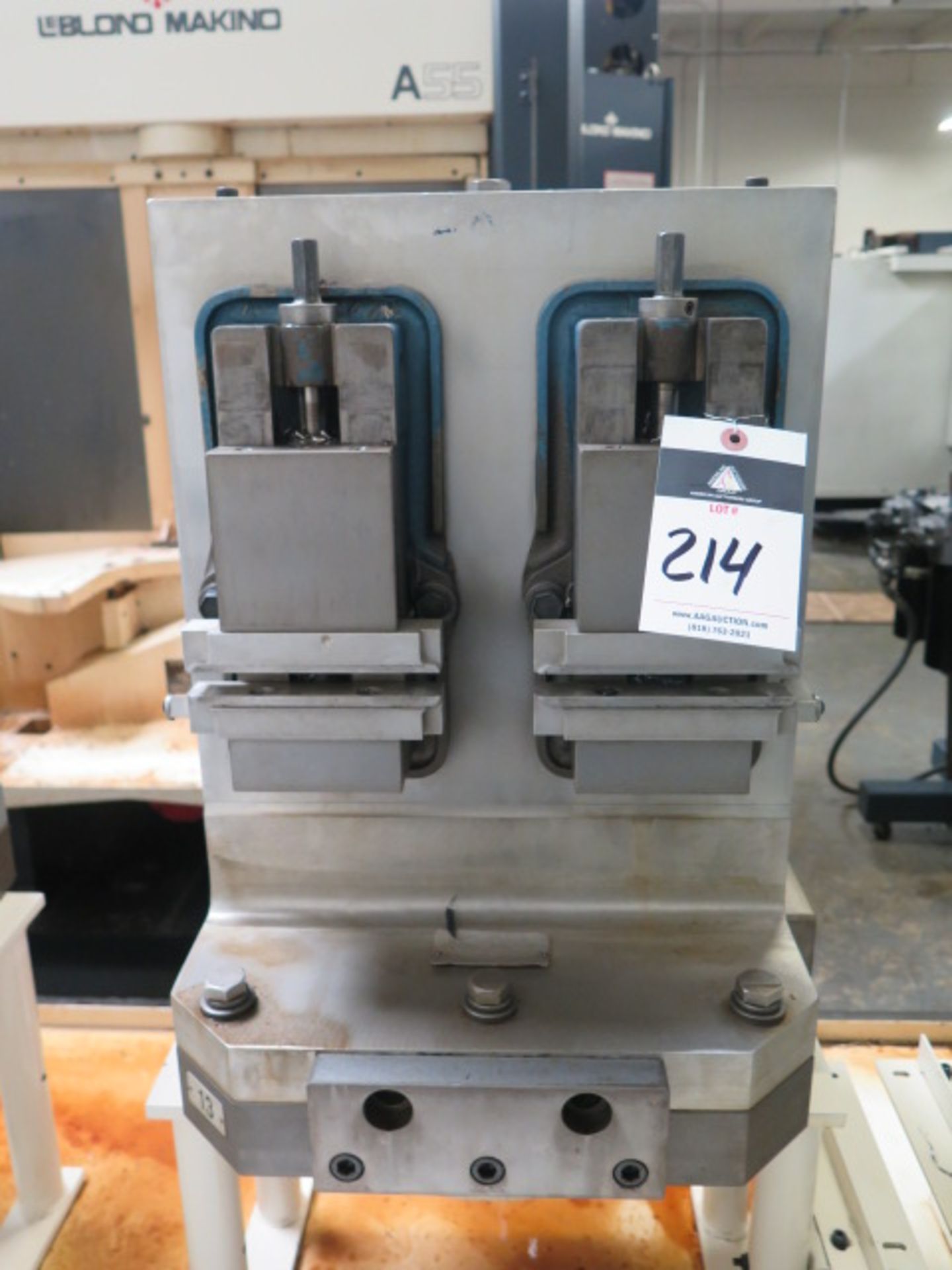 Aluminum Pallet w/ (4) Kurt 4" Angle-Lock Vises and Makino Pallet