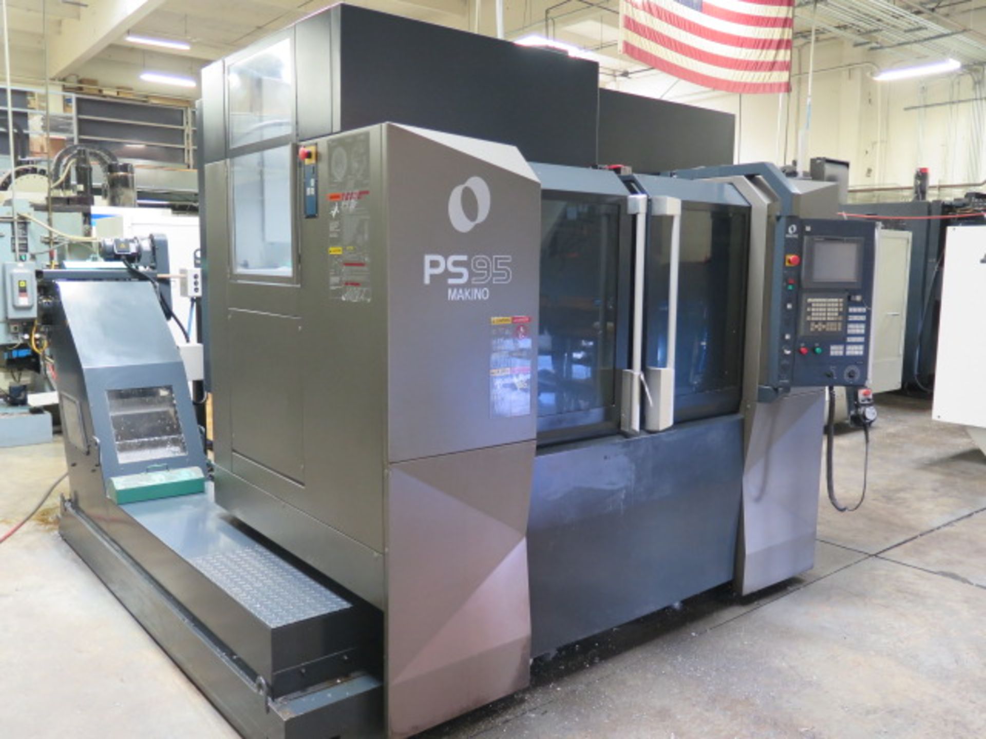 2012 Makino PS95 CNC Vertical Machining Center s/n U130541 w/ Makino Professional 3 Controls, 30- - Image 3 of 16