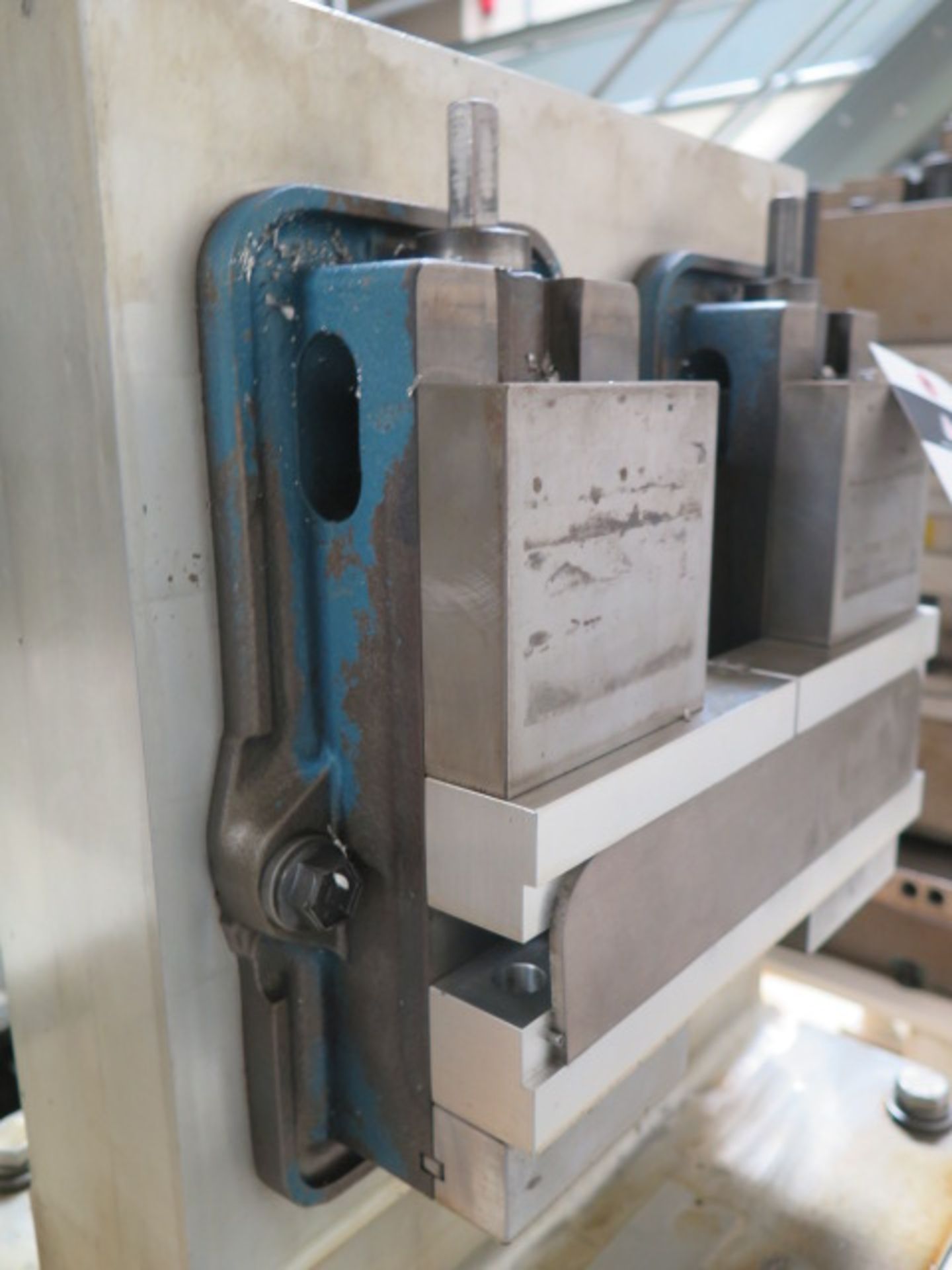 Aluminum Pallet w/ (4) Kurt 4" Angle-Lock Vises and Makino Pallet - Image 3 of 4